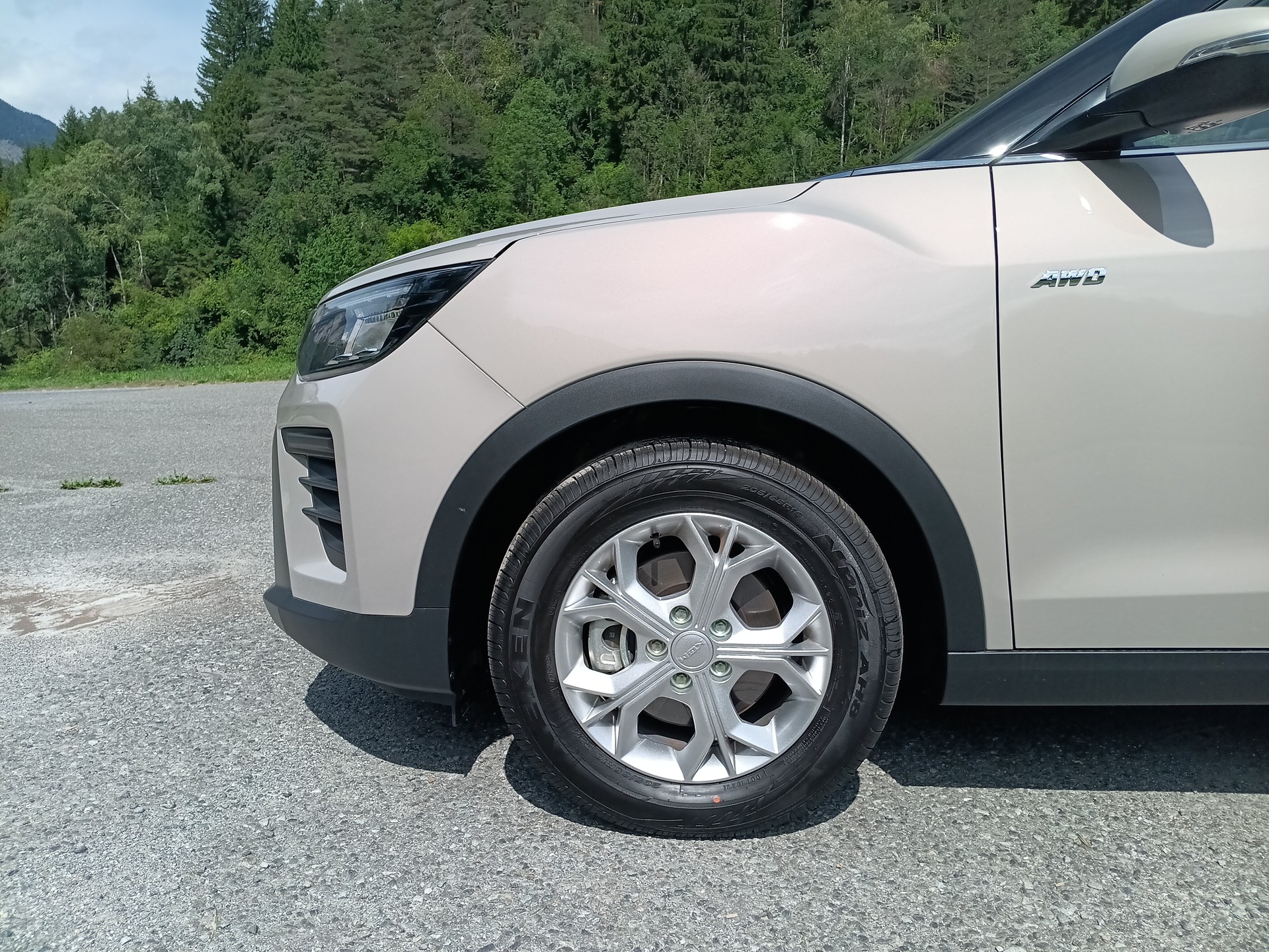 KGM-SsangYong Tivoli 1.5 T GDI Steel 4WD Automat-image-9