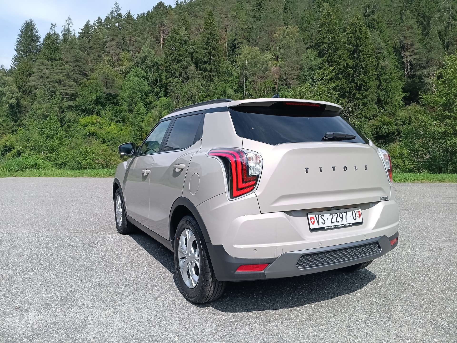 KGM-SsangYong Tivoli 1.5 T GDI Steel 4WD Automat-image-6
