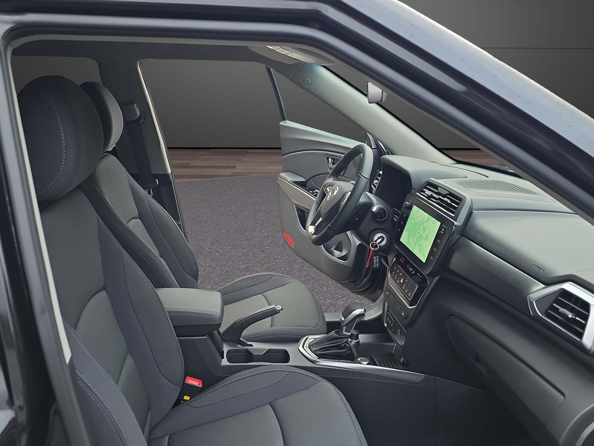 KGM-SsangYong Tivoli 1.5 T GDI Steel 4WD Automat-image-19