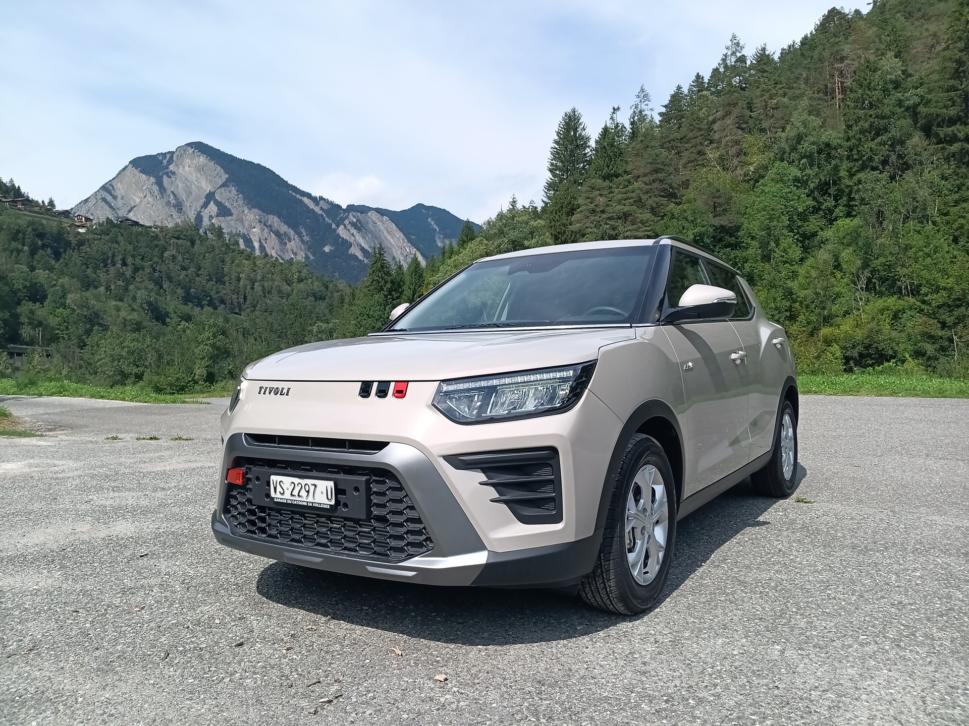 KGM-SsangYong Tivoli 1.5 T GDI Steel 4WD Automat-image-11