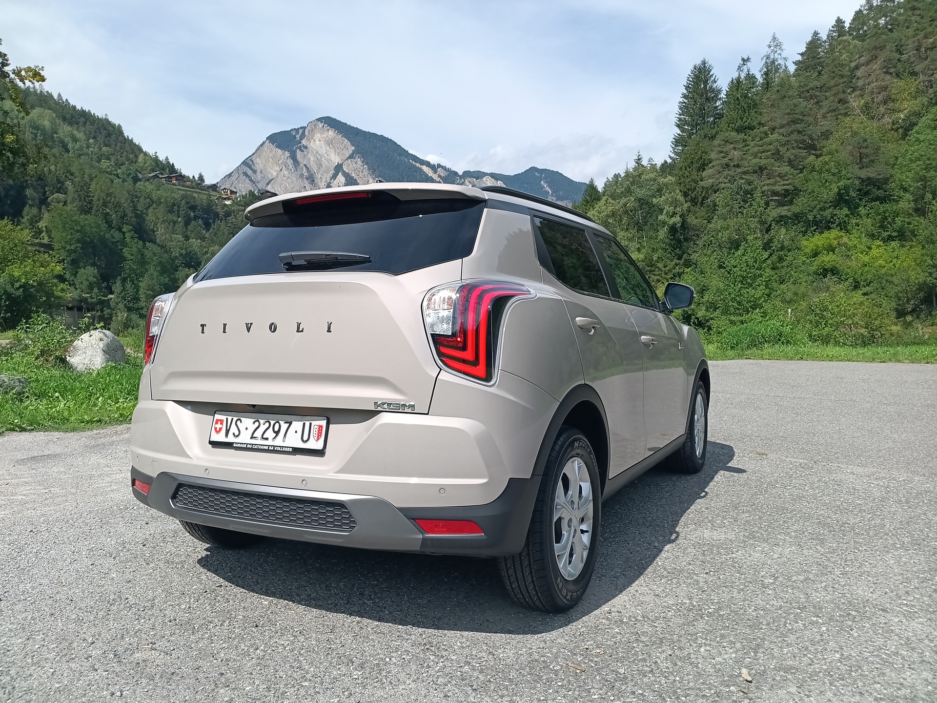 KGM-SsangYong Tivoli 1.5 T GDI Steel 4WD Automat-image-10