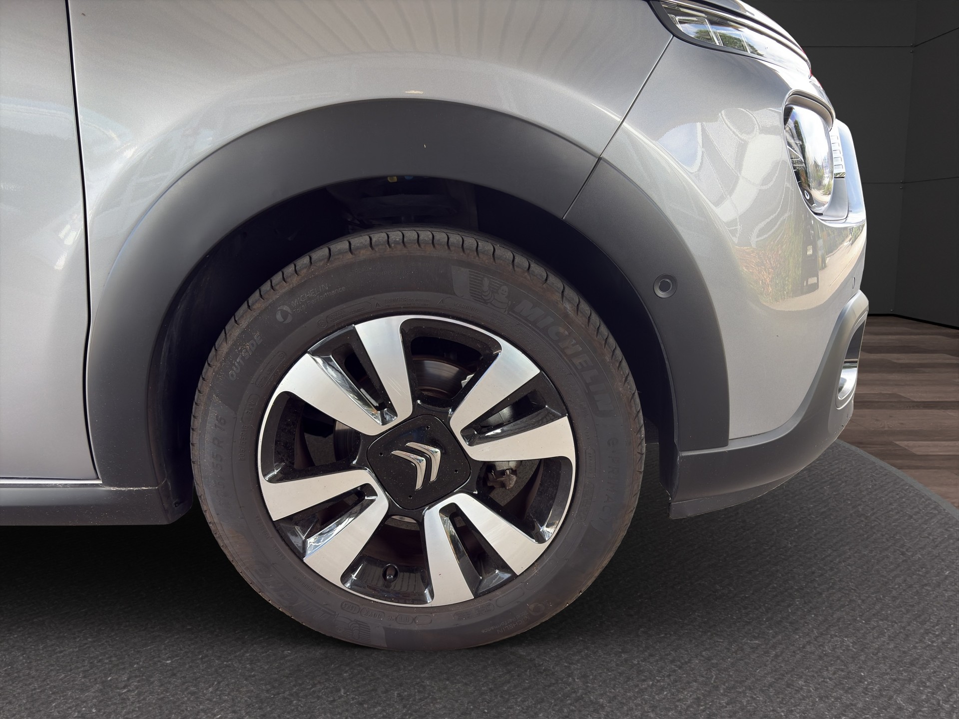 CITROEN C3 1.2 PureTech Swiss Edition+-image-4