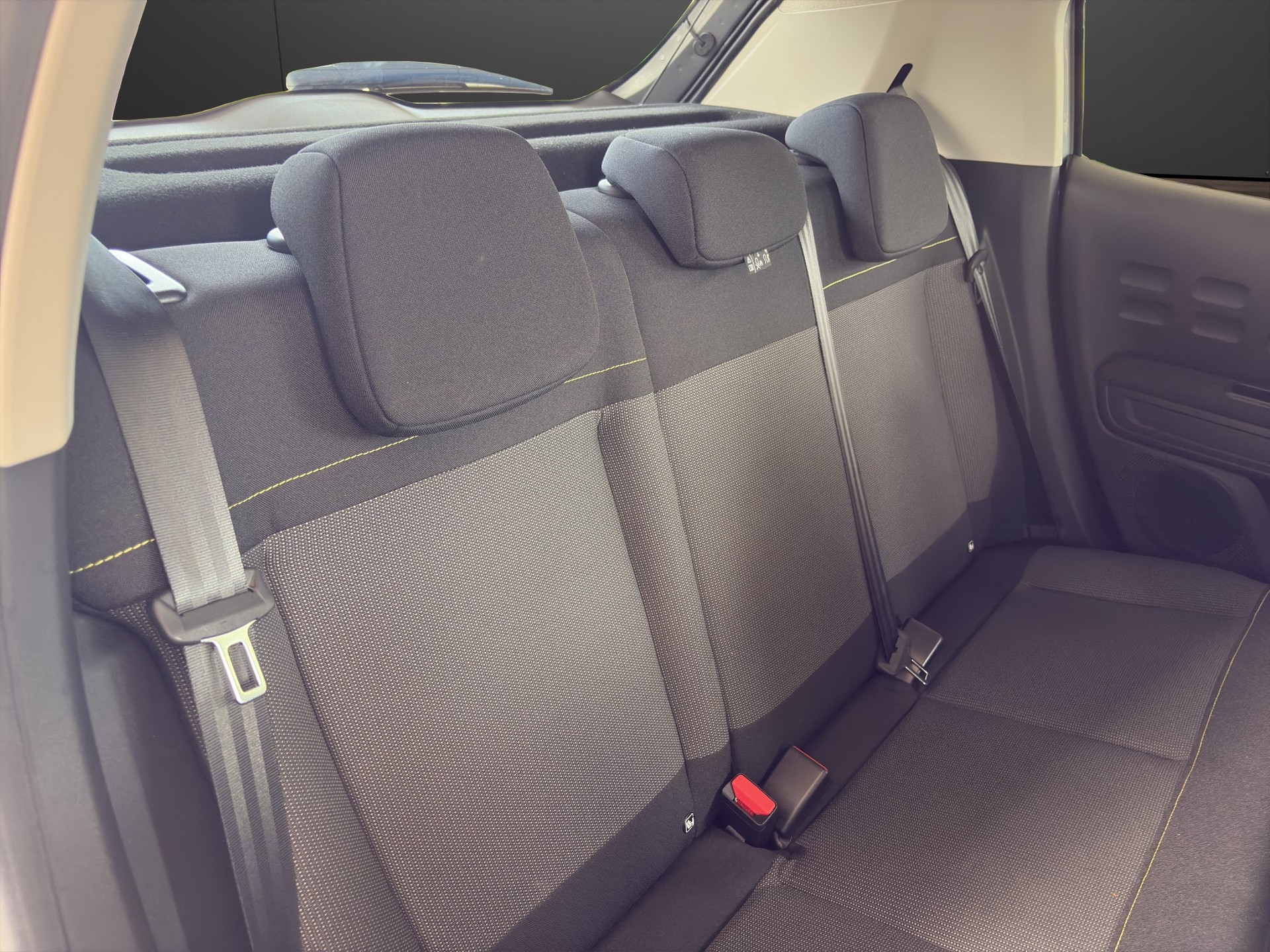 CITROEN C3 1.2 PureTech Swiss Edition+-image-13