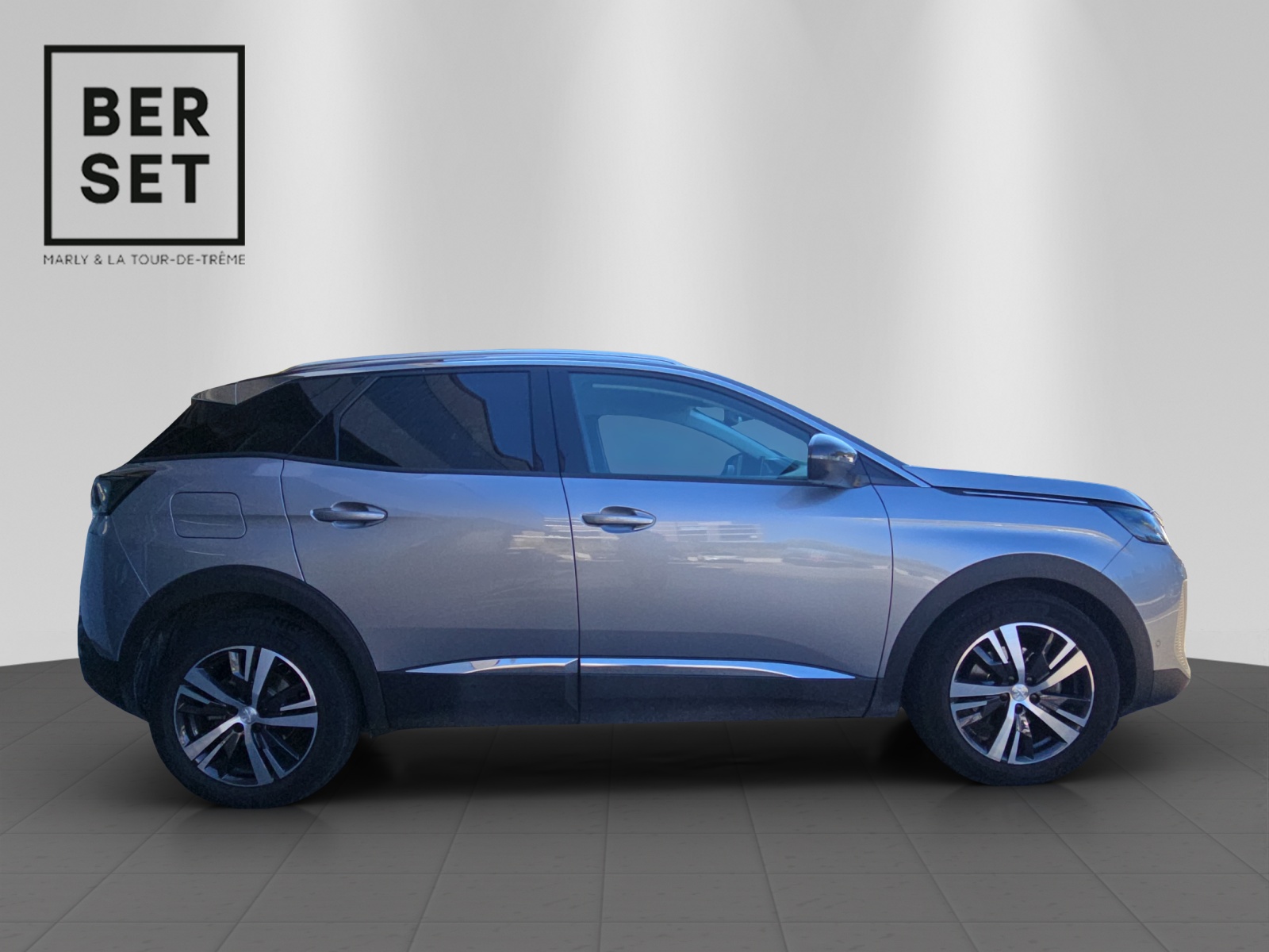 PEUGEOT 3008 1.2 Allure Pack-image-5