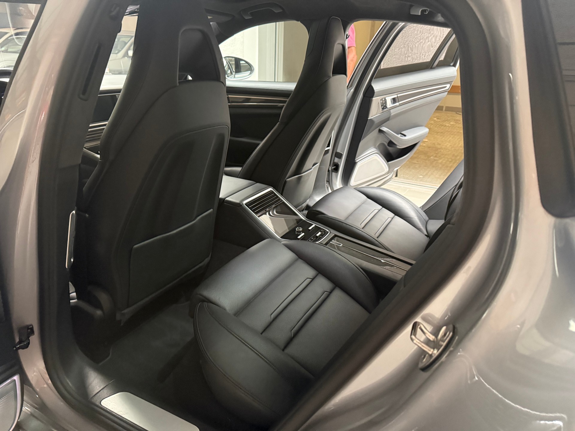 PORSCHE Panamera Turbo PDK-image-14