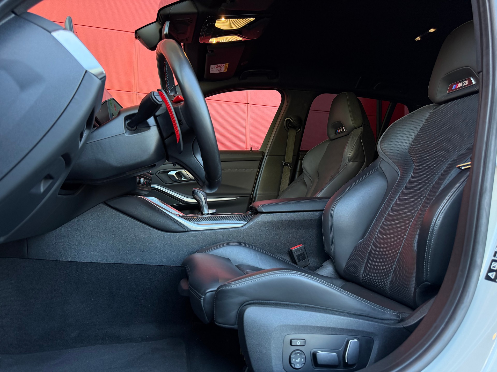 BMW M3 Touring xDrive Competition M *Individual Kreide Color* *Pack Carbon**-image-11