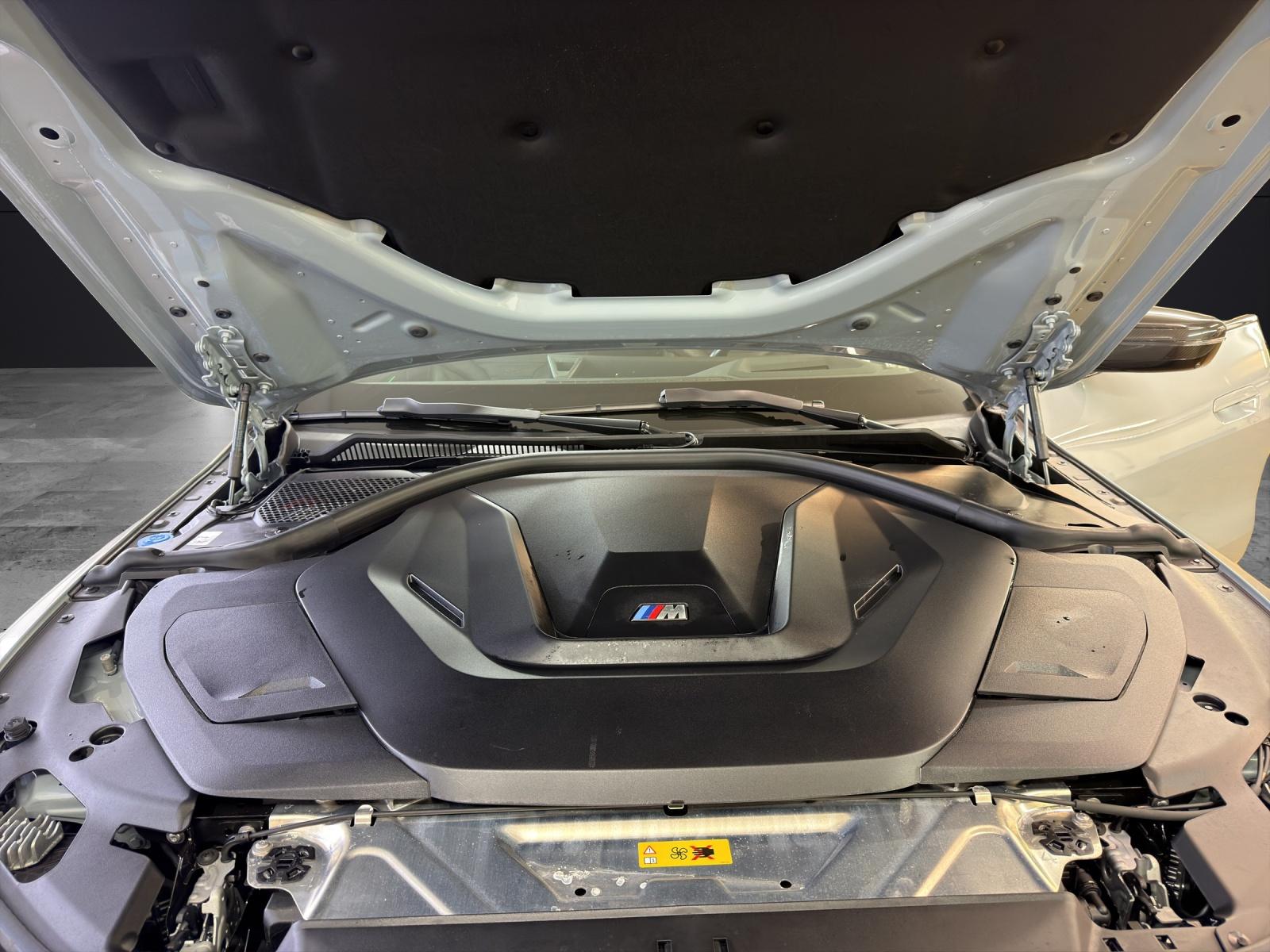 BMW i4 M50-image-22