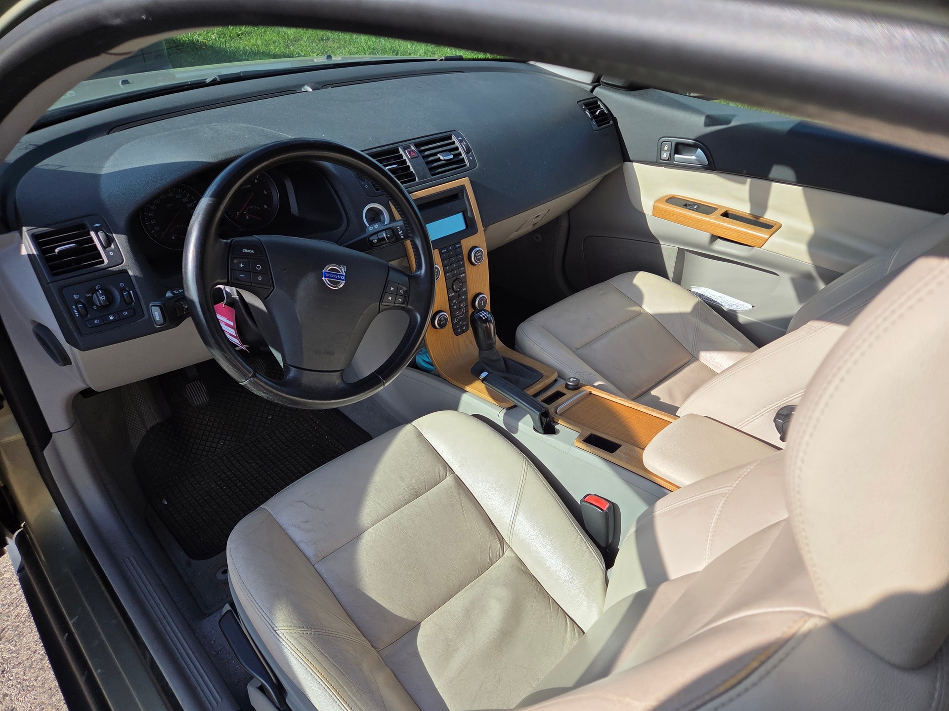 VOLVO 1.6 D DRIVe Basis-image-3