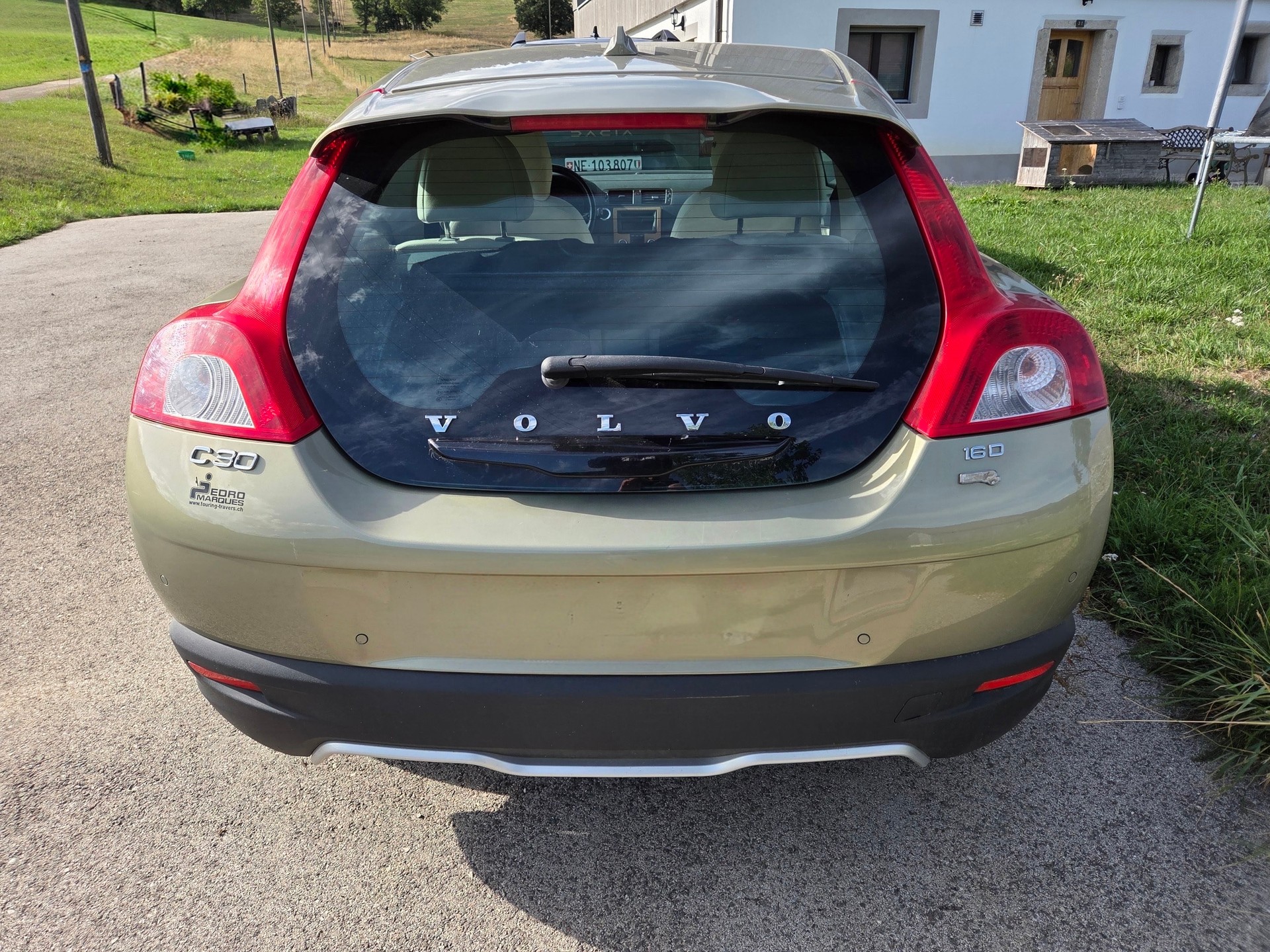 VOLVO 1.6 D DRIVe Basis-image-2