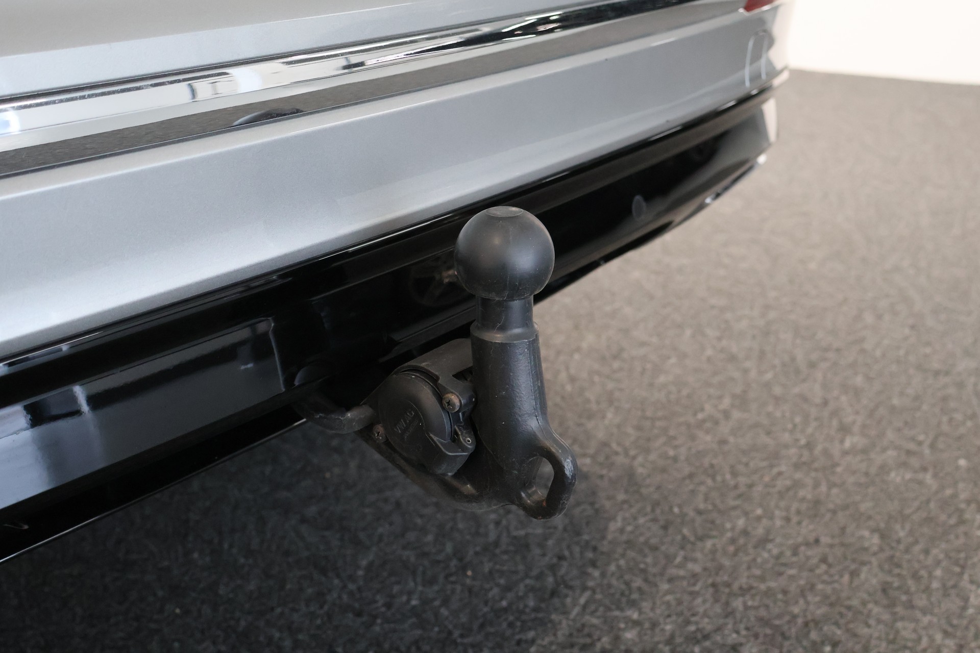 VW Tiguan 2.0TSI R-Line 4Motion DSG-image-4