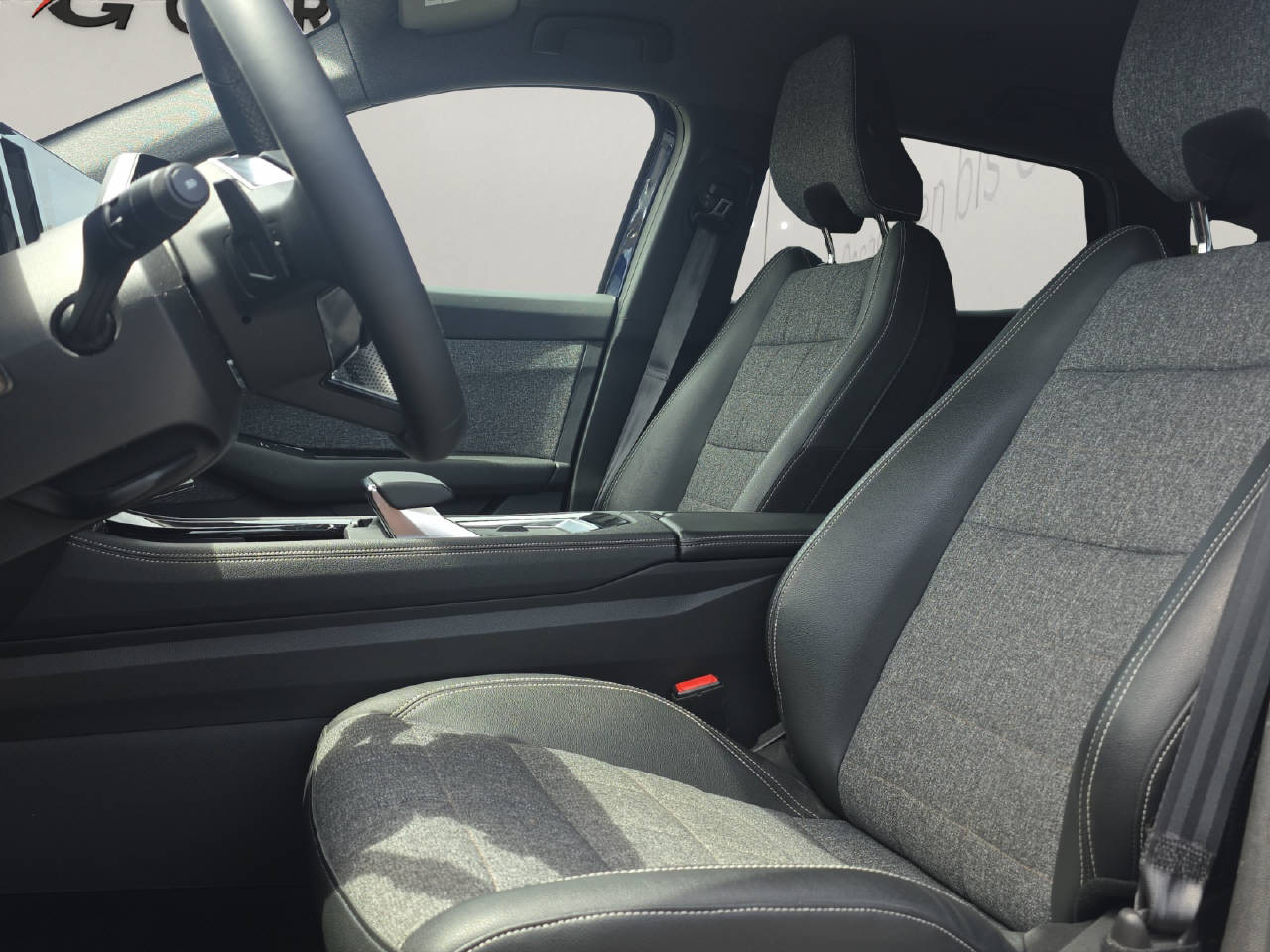 RENAULT Espace 1.2 E-Tech techno 7P-image-9