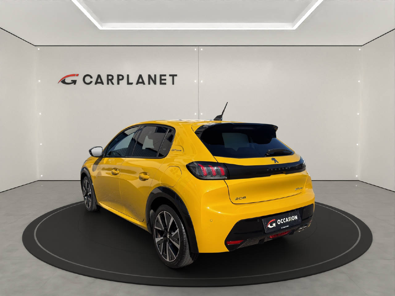 PEUGEOT 208 1.2 PureTech 130 GT Line-image-1