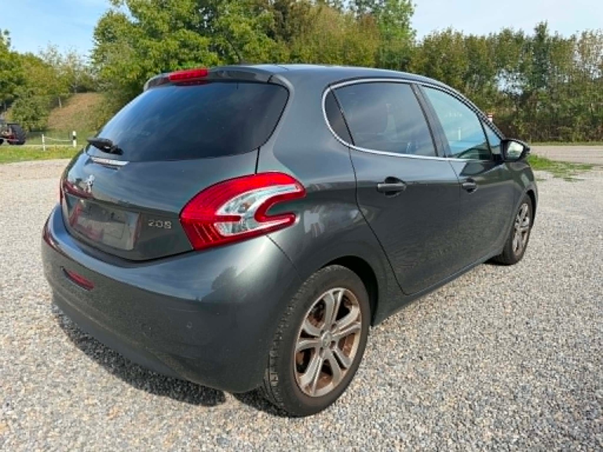 PEUGEOT 208 1.6 VTI Allure Automatik-image-7
