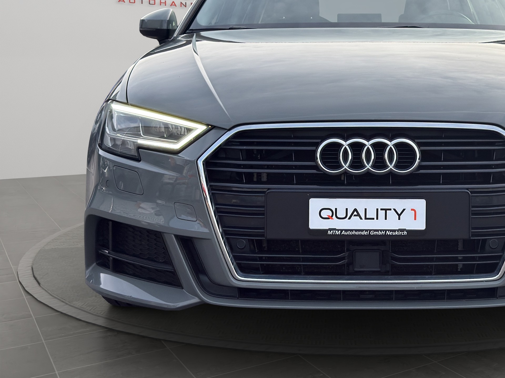 AUDI A3 Sportback 35 TFSI Sport-image-6