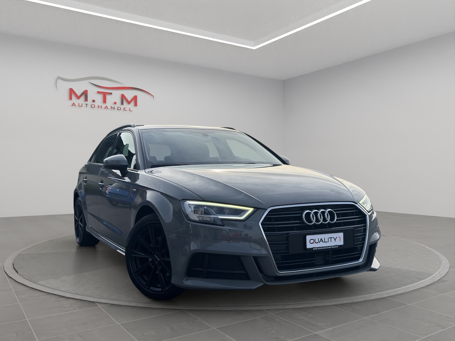 AUDI A3 Sportback 35 TFSI Sport-image-0