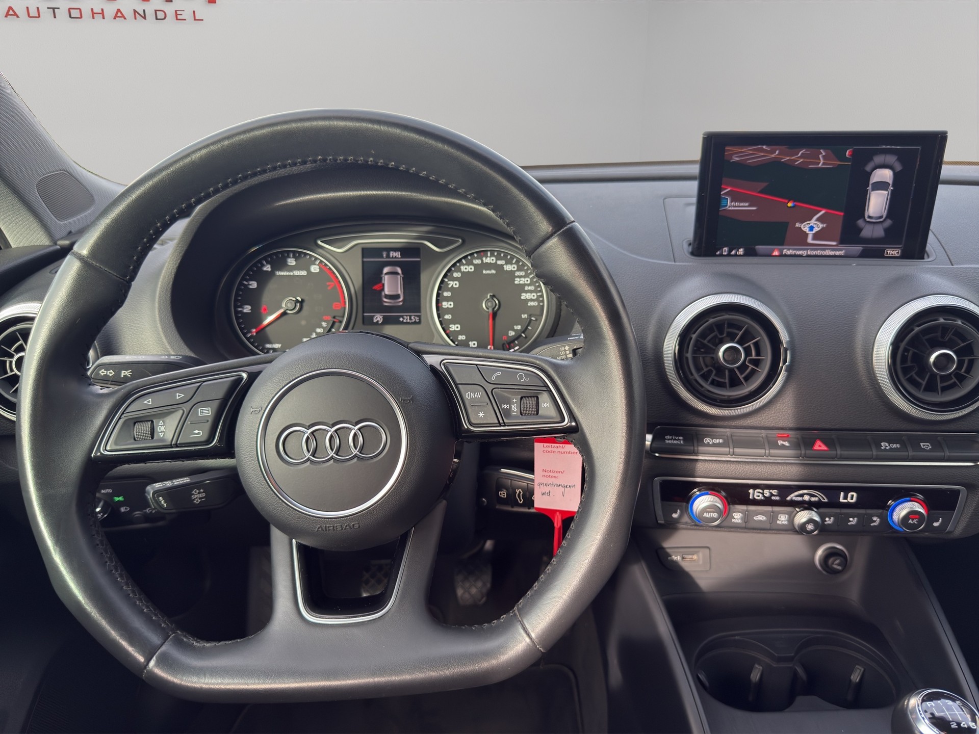 AUDI A3 Sportback 35 TFSI Sport-image-15