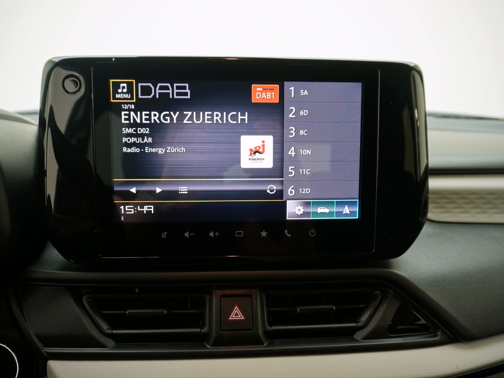 SUZUKI Swift 1.2 Piz Sulai Hybrid 4x4-image-10