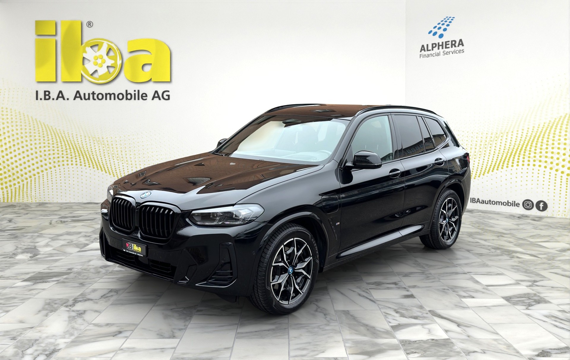 BMW X3 xDrive 30e M Sport / ACC / Head-Up Display-image-0