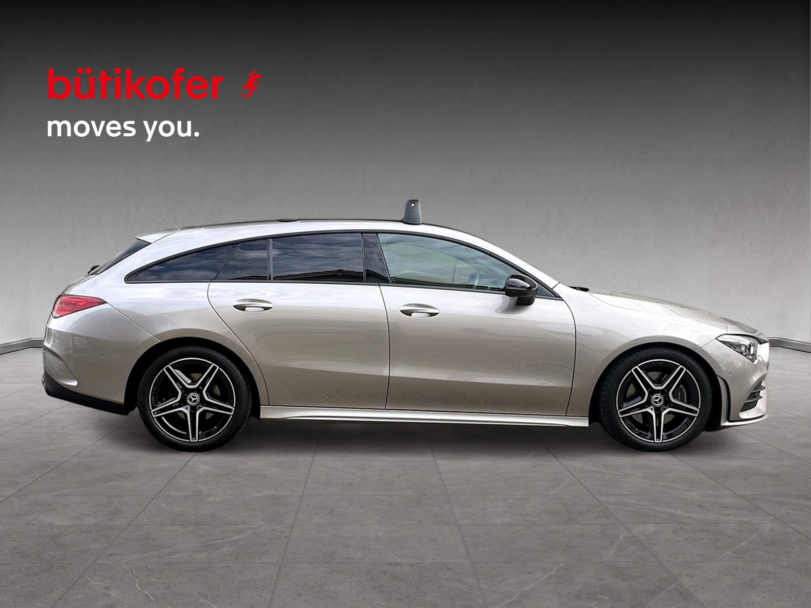 MERCEDES-BENZ CLA-Klasse X118 Shooting Brake CLA 200 AMG Line-image-5