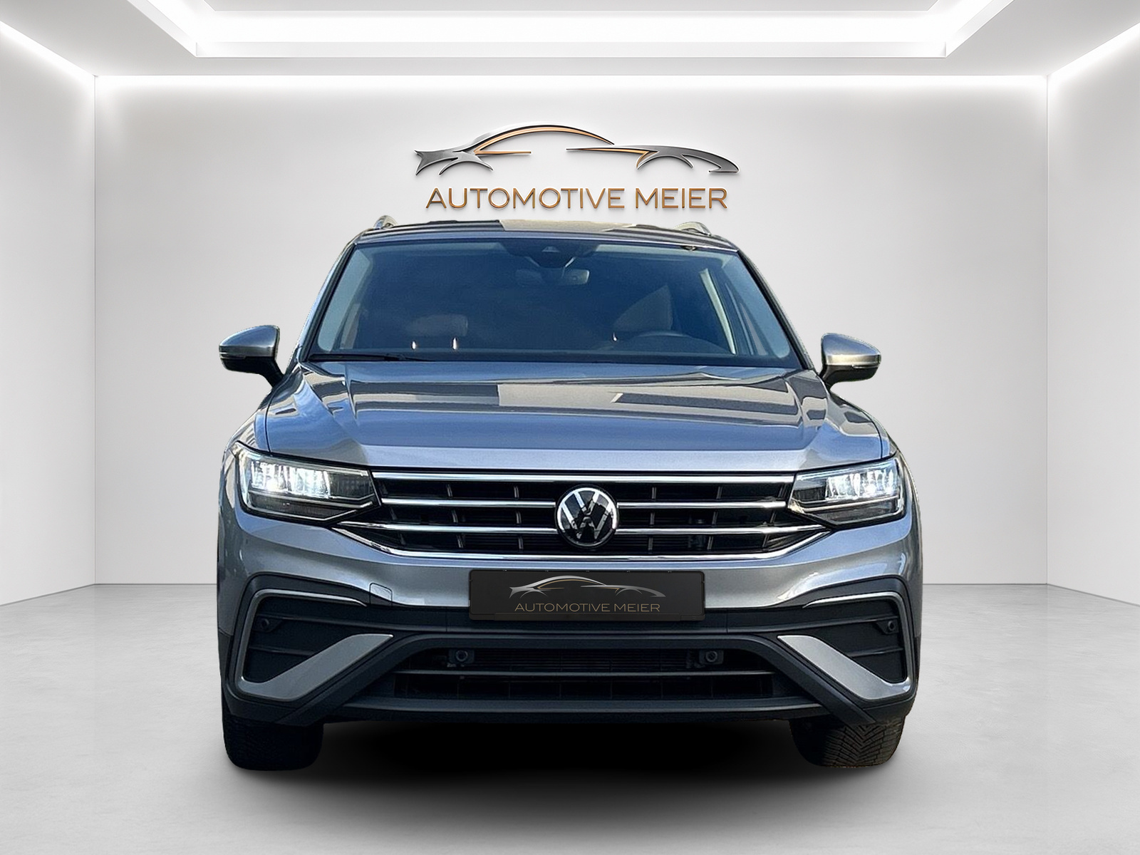 VW Tiguan Allspace 1.5 TSI Life DSG -7 Sitzplätze-AHK-Fahrassistenzsysteme--image-3