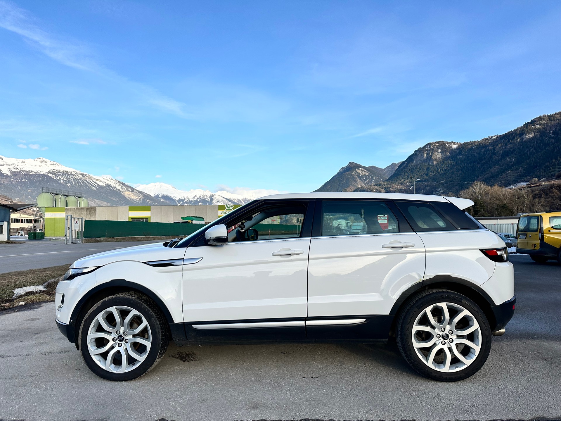 LAND ROVER Range Rover Evoque 2.0 Si4 Prestige AT6-image-4