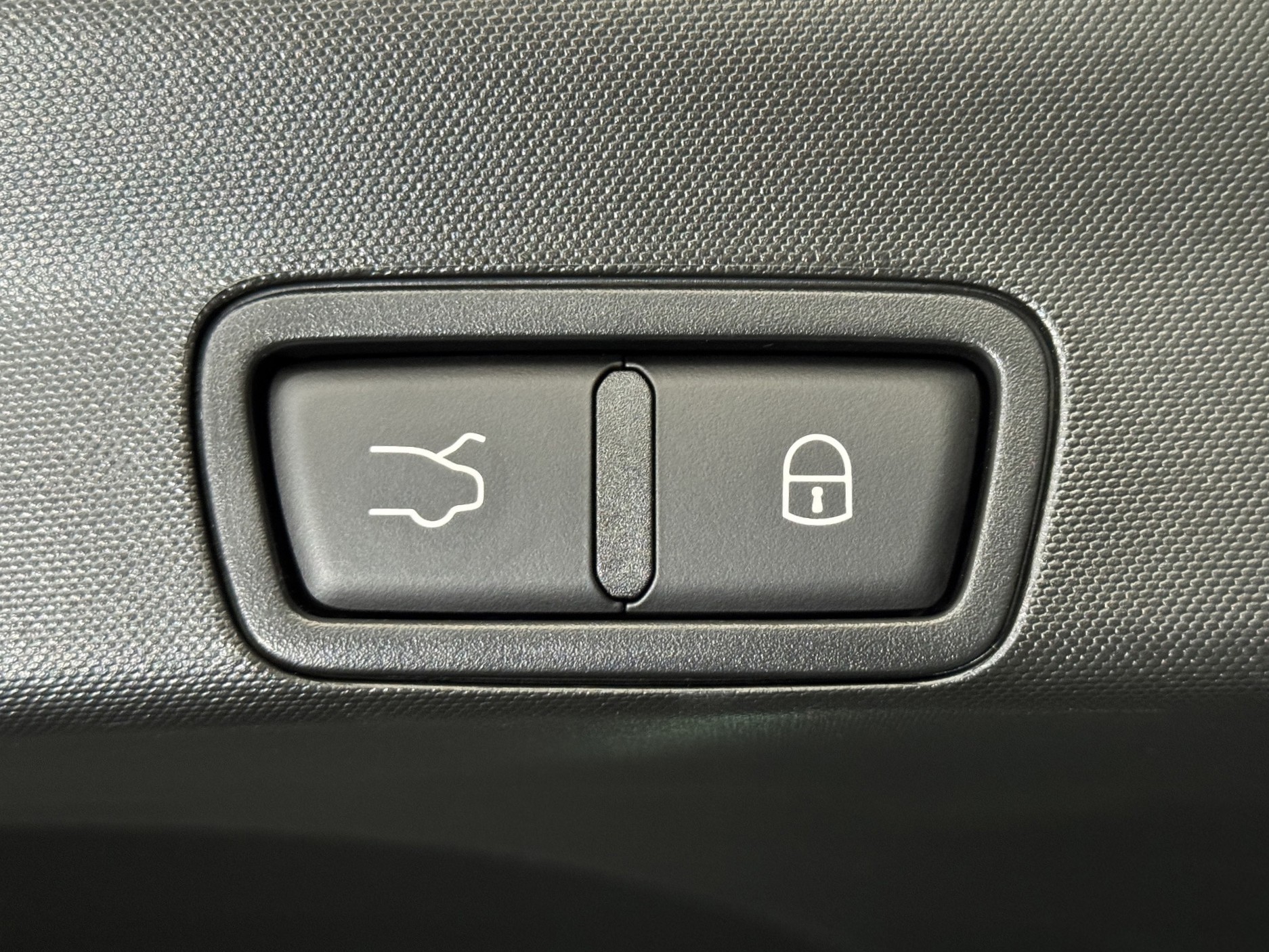 ALFA ROMEO Stelvio 2.2 JTDM Veloce "Tow Hook Pack Sky" Q4 AT8 "Panodach-AHK"-image-25