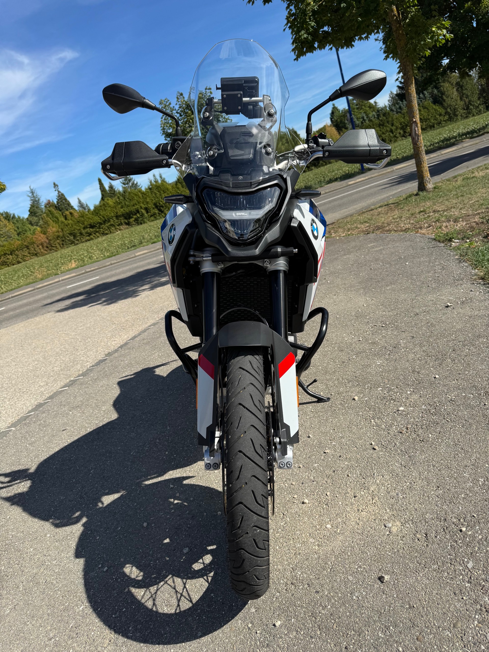 BMW F 900 GS-showroom-element-3