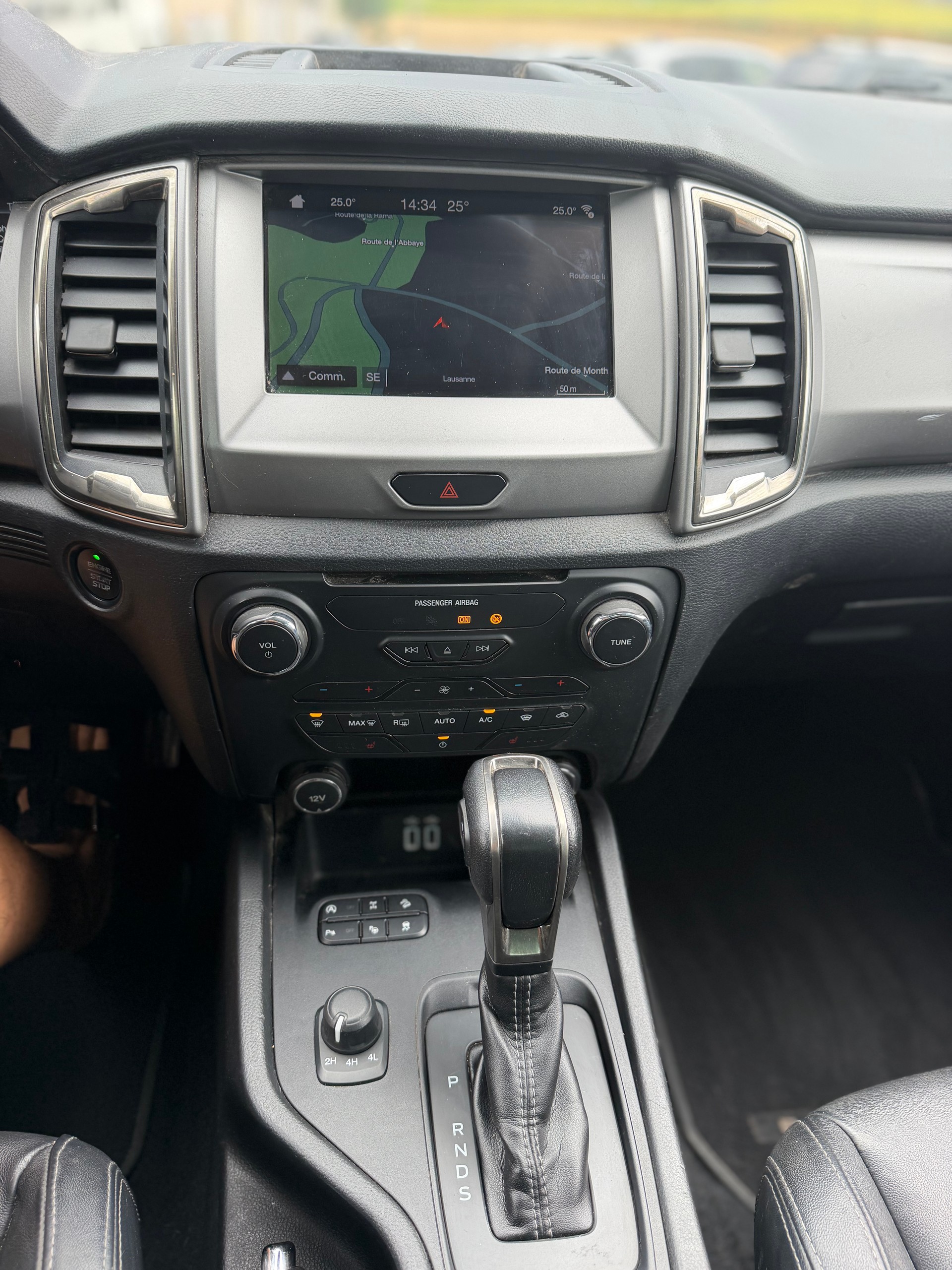 FORD Ranger Limited 2.0 Eco Blue 4x4 A-image-9