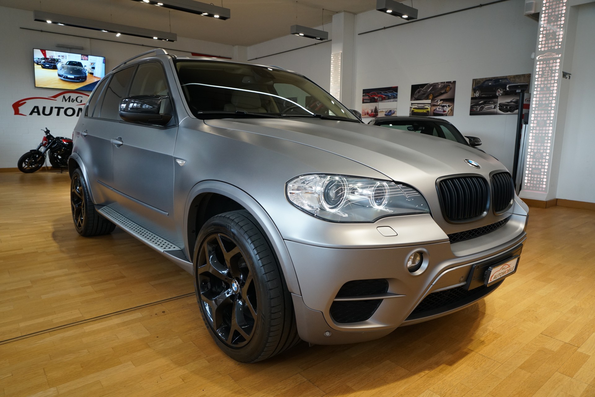 BMW X5 xDrive 40d Steptronic-image-2