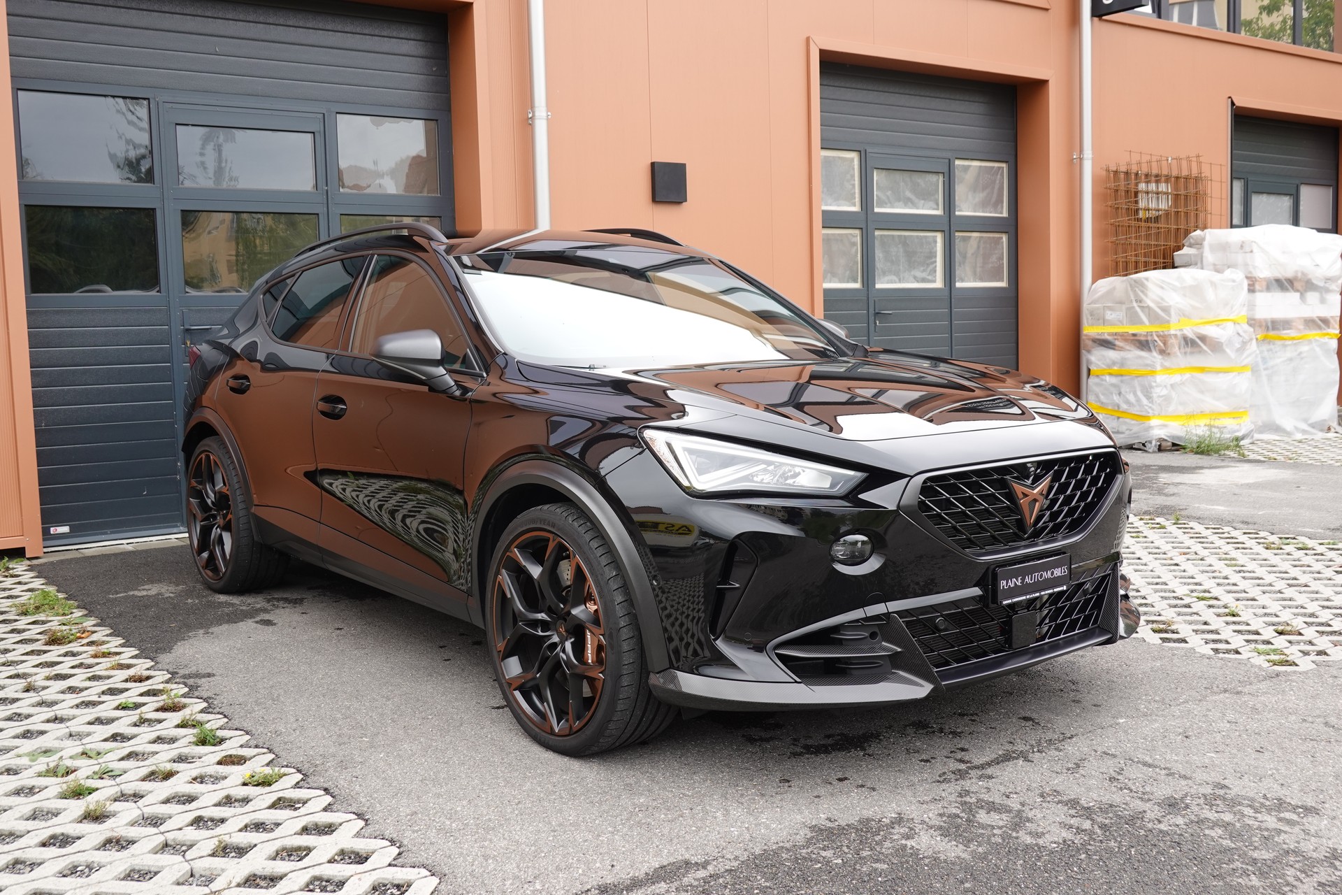 CUPRA Formentor 2.5TSI VZ5 DSG "* CH Auto * Feux LED* Sièges Chauffant * Clim Auto * Tempomat Adapt. * Caméra + Capteurs *"-image-2