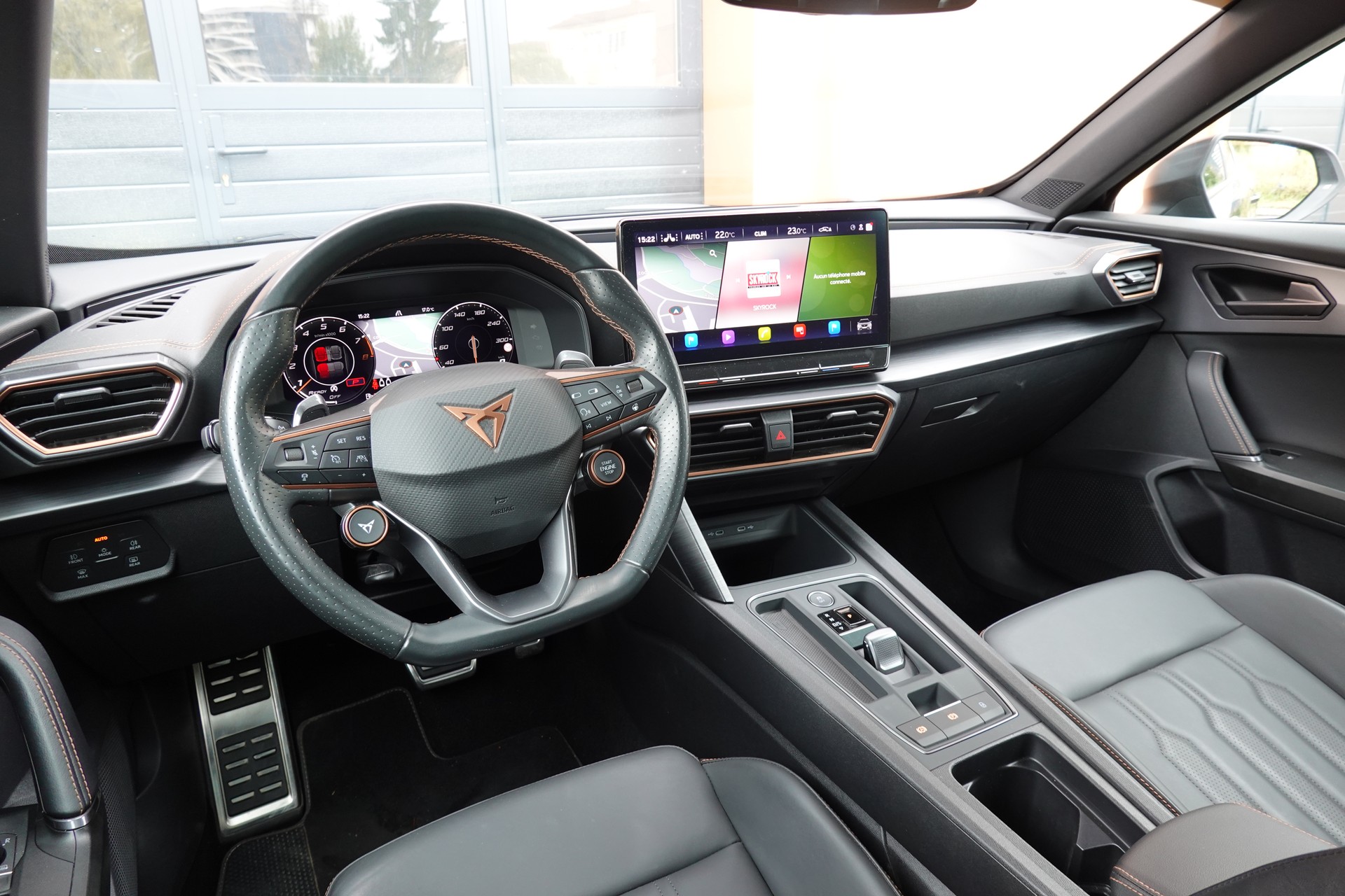 CUPRA Formentor 2.5TSI VZ5 DSG "* CH Auto * Feux LED* Sièges Chauffant * Clim Auto * Tempomat Adapt. * Caméra + Capteurs *"-image-14
