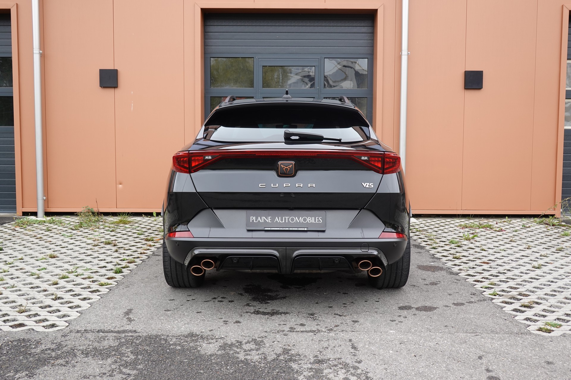 CUPRA Formentor 2.5TSI VZ5 DSG "* CH Auto * Feux LED* Sièges Chauffant * Clim Auto * Tempomat Adapt. * Caméra + Capteurs *"-image-10