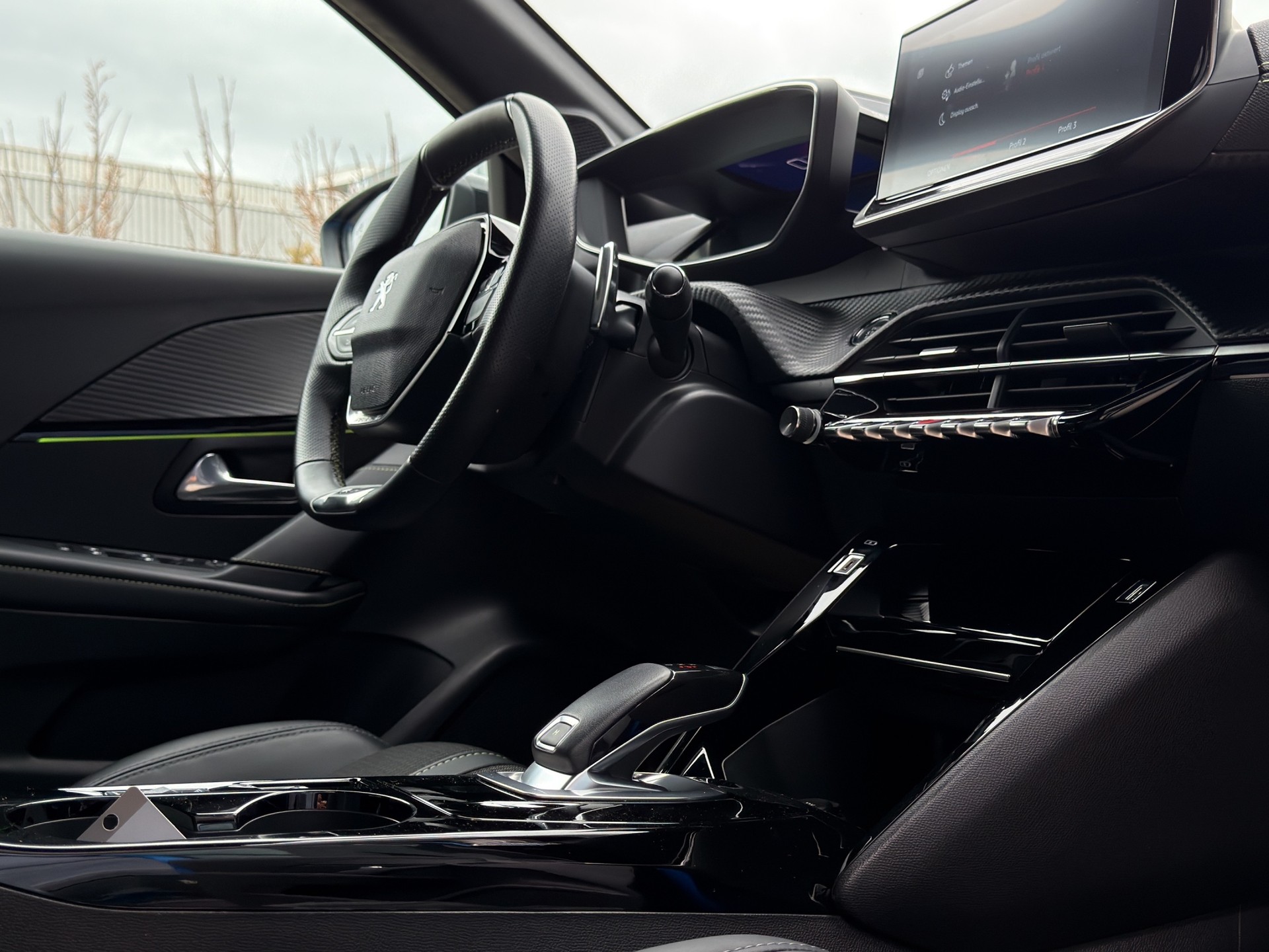 PEUGEOT 208 1.2 PureTech GT EAT8*Hagelschaden*Statt 14'900.- jetzt nur 9'900.- *-image-15