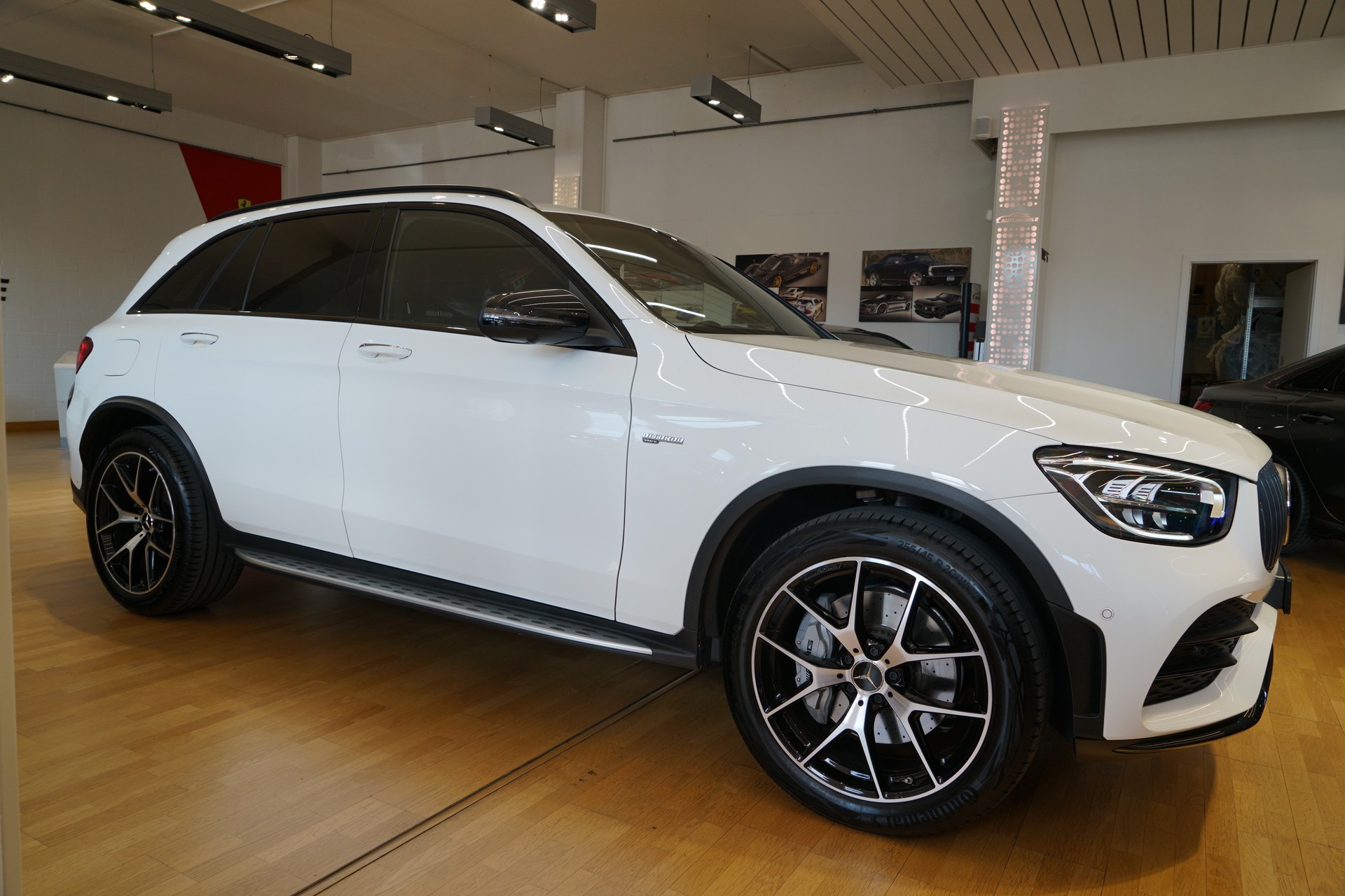 MERCEDES-BENZ GLC 43 AMG 4Matic 9G-Tronic-image-10