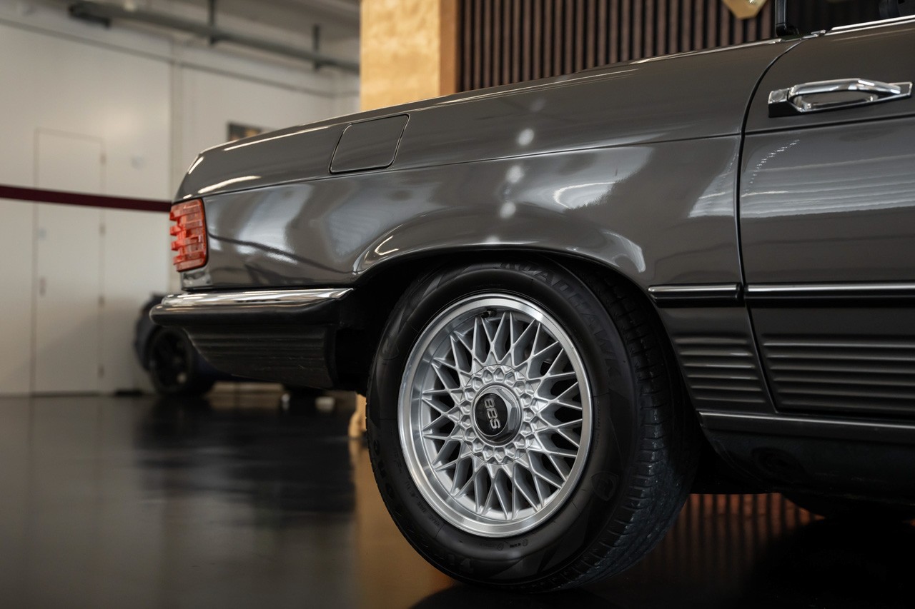MERCEDES-BENZ SL 280-image-12