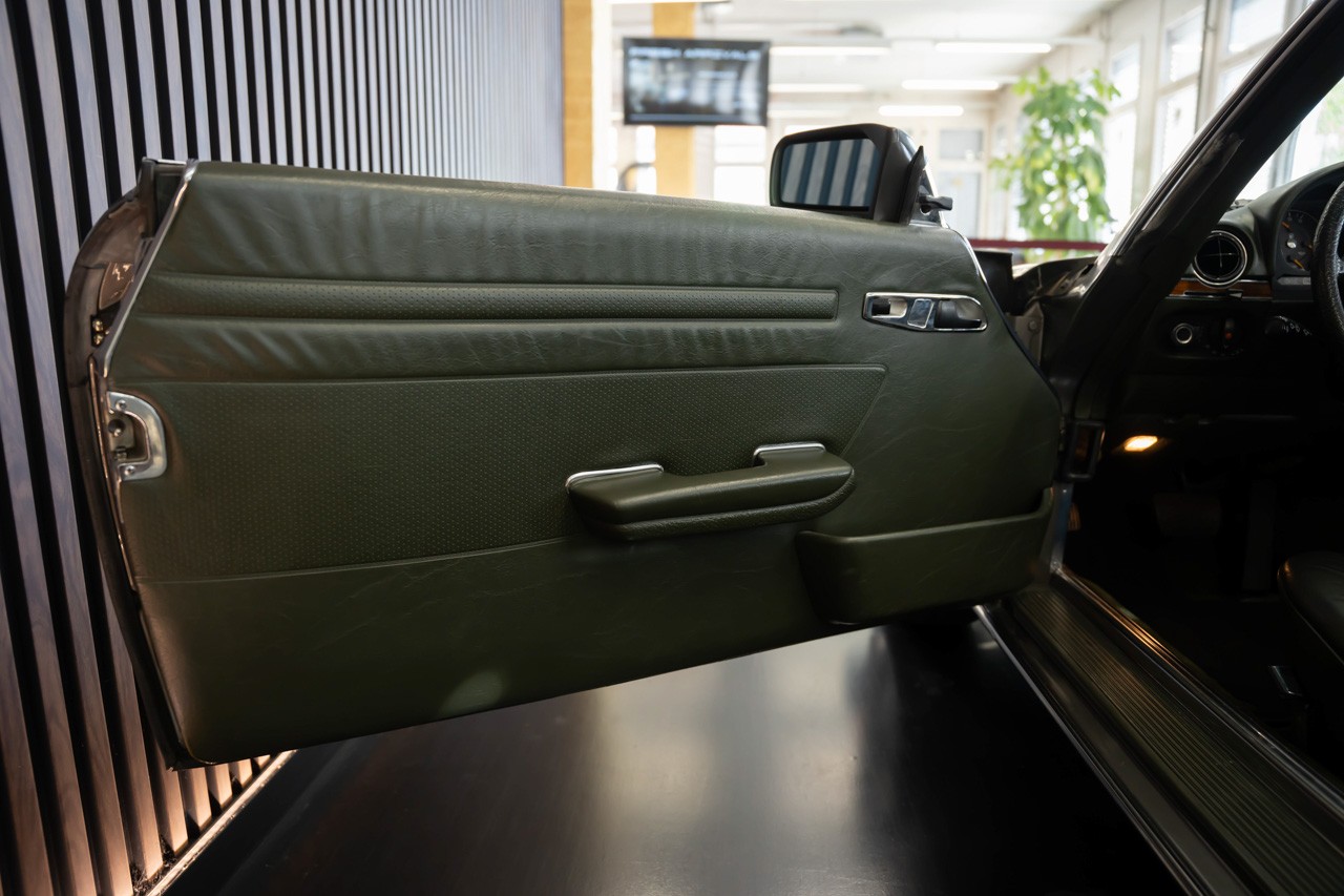 MERCEDES-BENZ SL 280-image-21