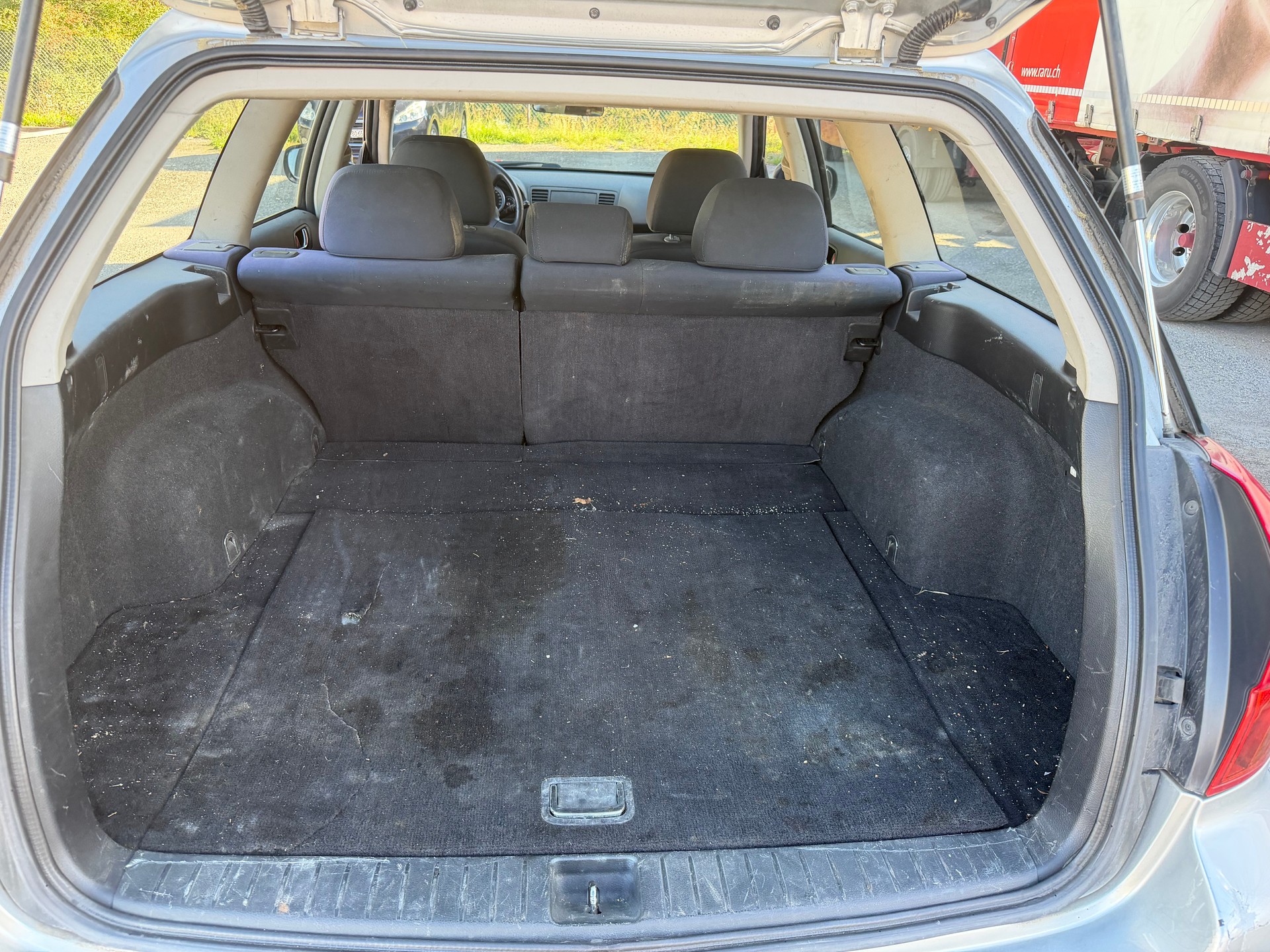 SUBARU Legacy 2.0R AWD Limited-image-8