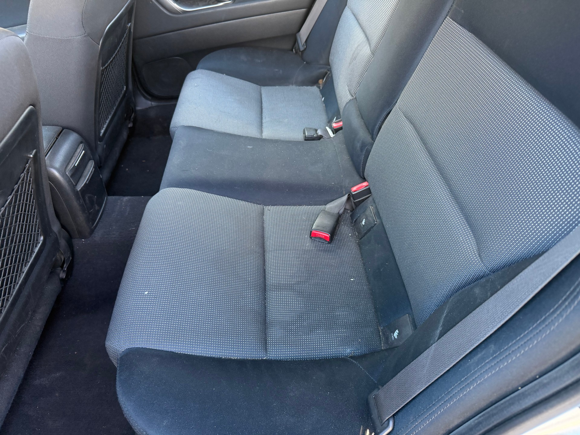 SUBARU Legacy 2.0R AWD Limited-image-7