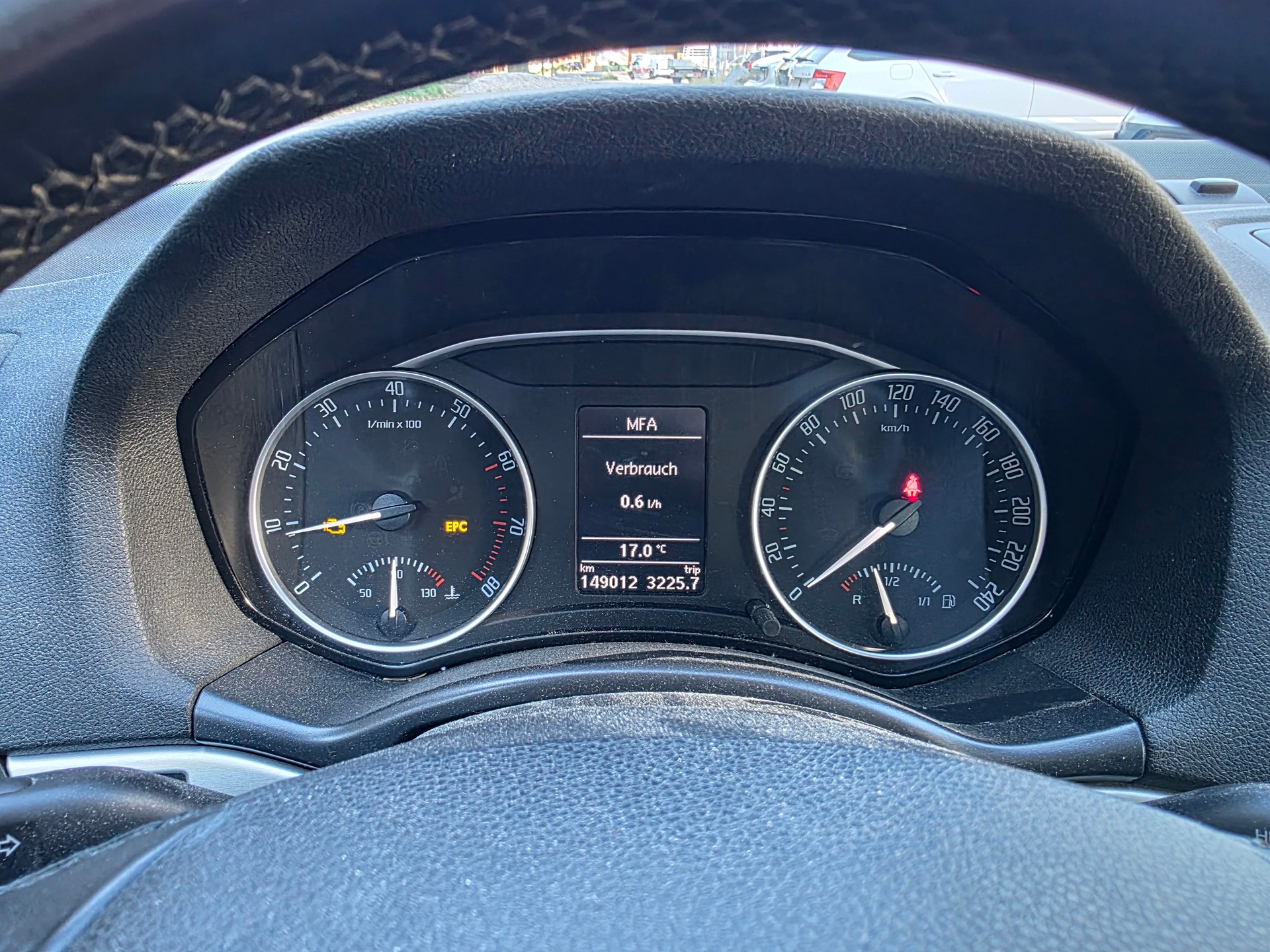 SKODA Octavia Combi 1.8 TSI Scout 4x4-image-11