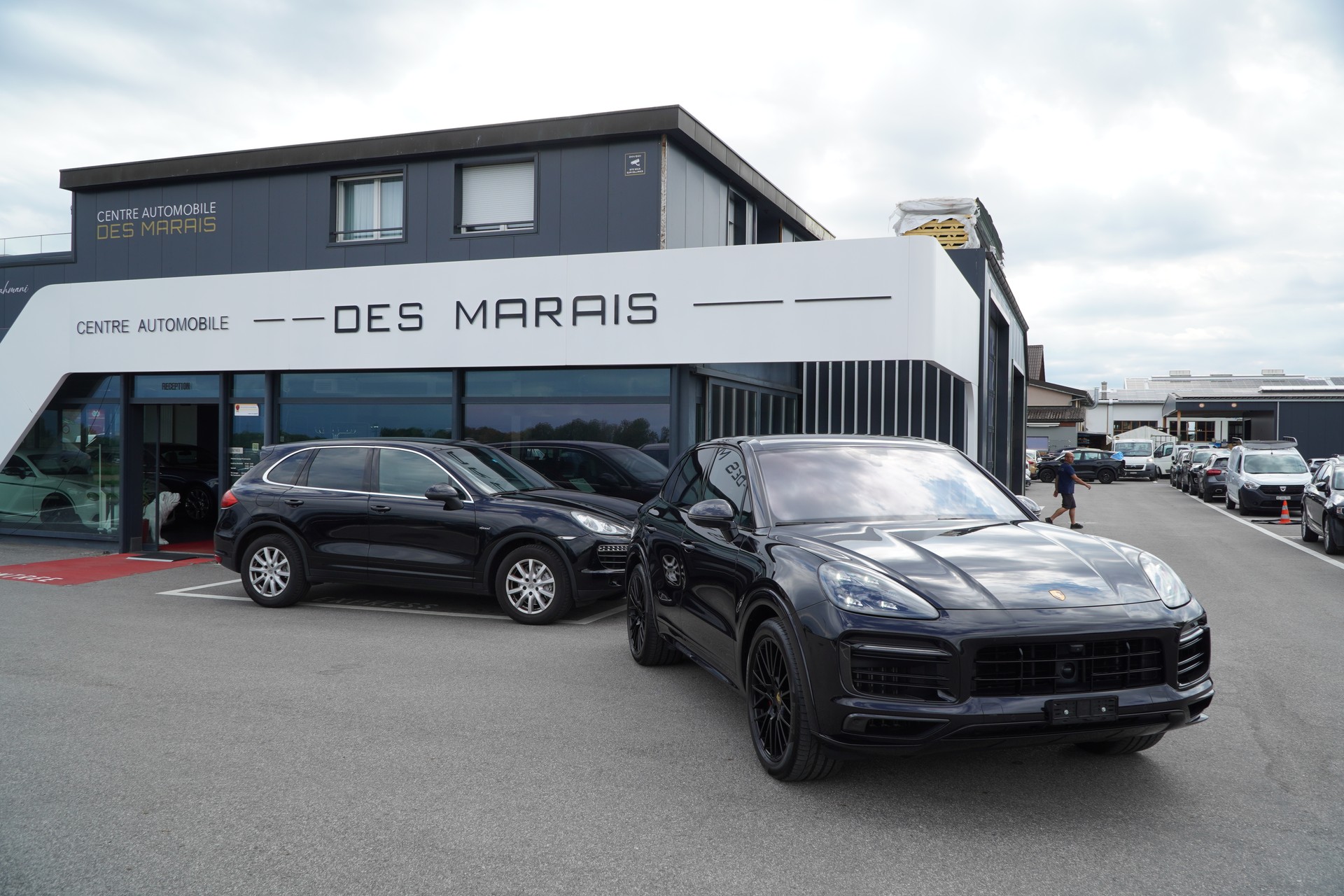 PORSCHE Cayenne GTS-image-1