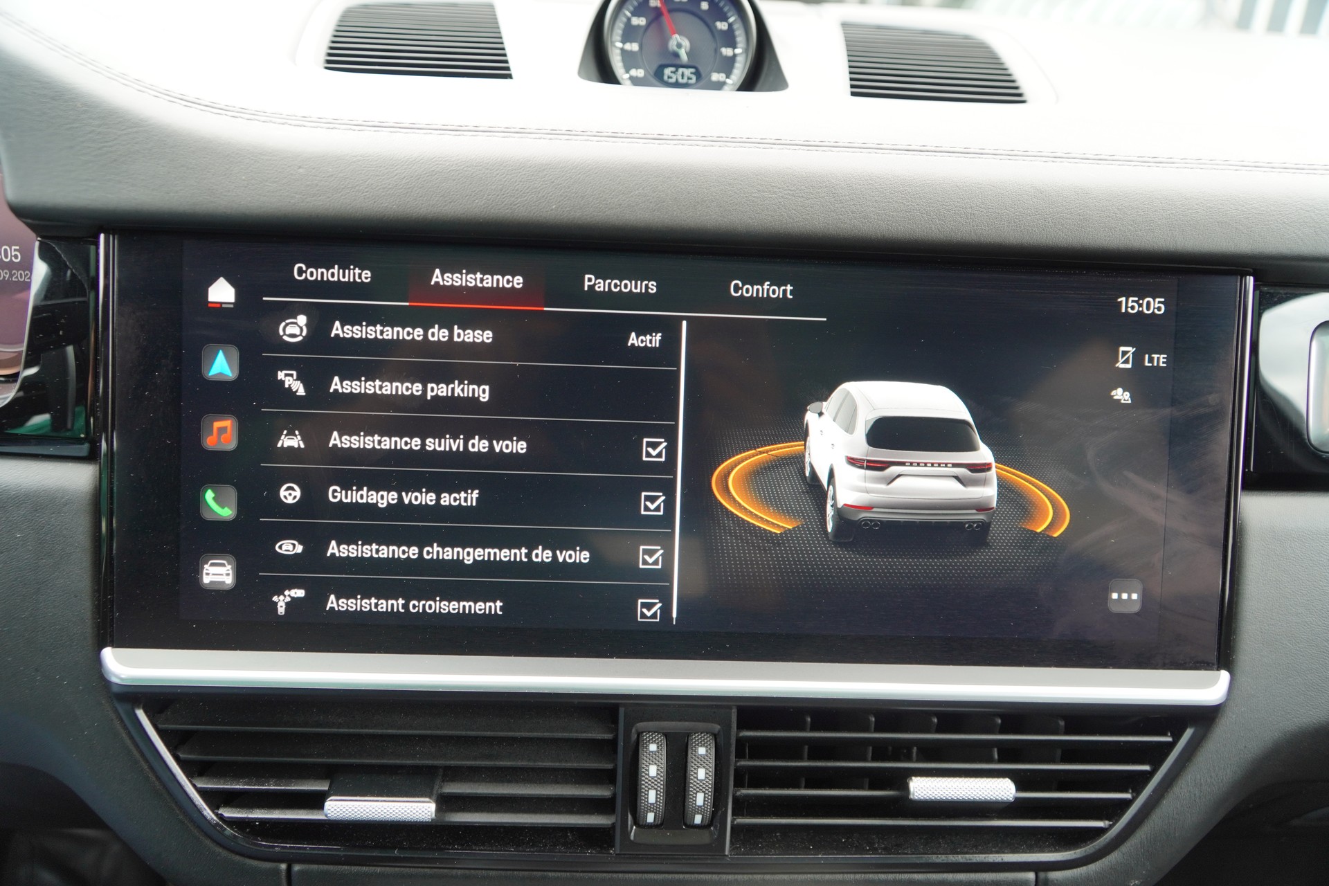 PORSCHE Cayenne GTS-image-16