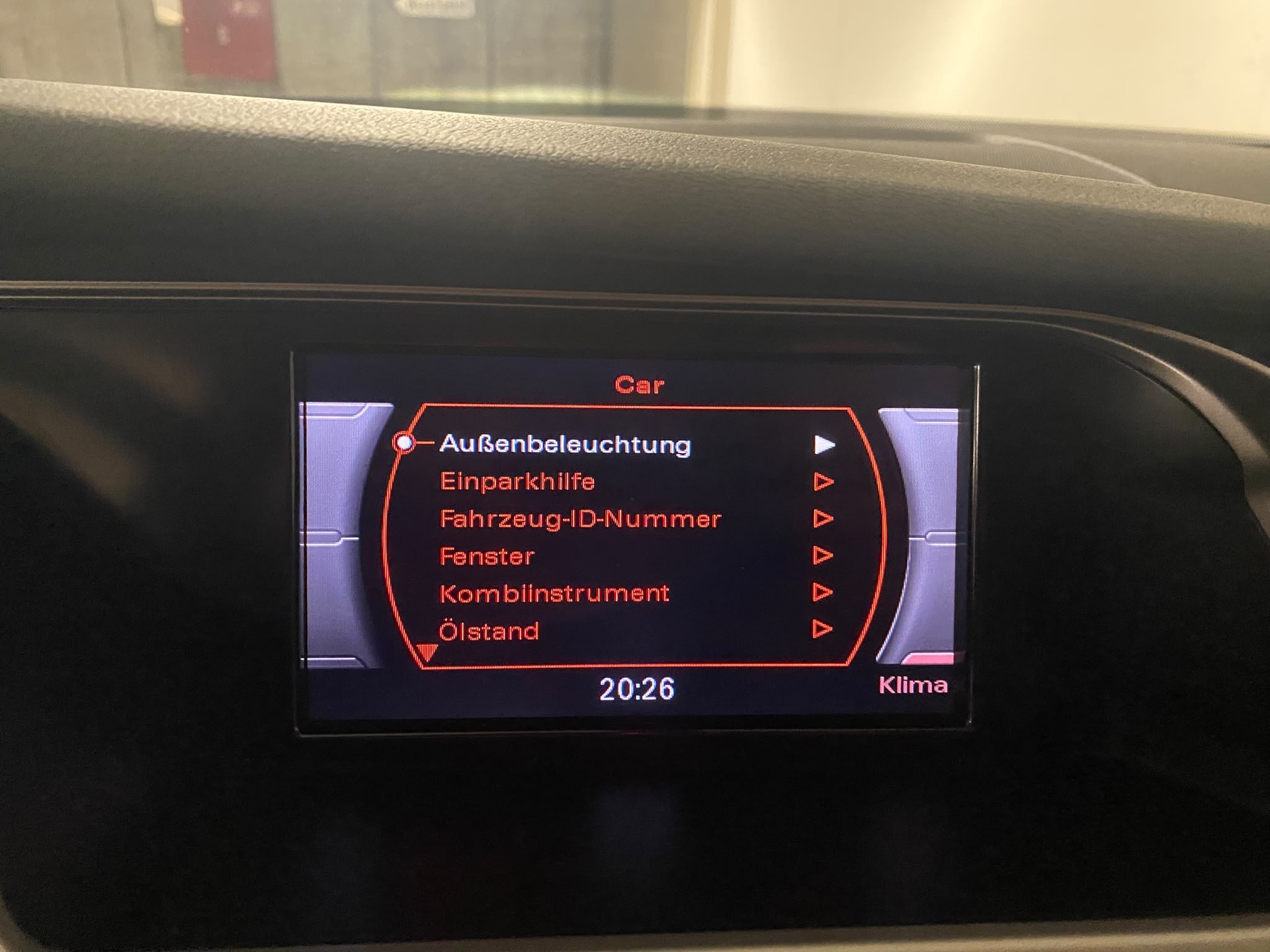 AUDI A4 Avant 2.0 TFSI quattro S-tronic-image-20