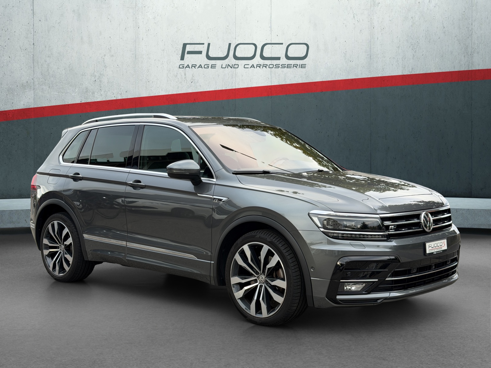VW Tiguan 2.0TSI R-Line 4Motion DSG-image-0