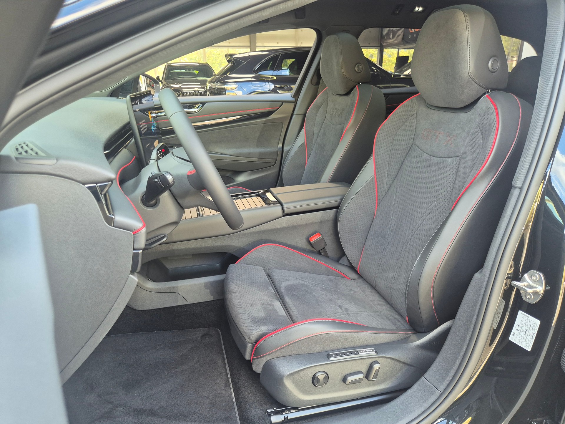 VW ID.7 Tourer GTX 86 kWh GTX 4 Motion-image-11