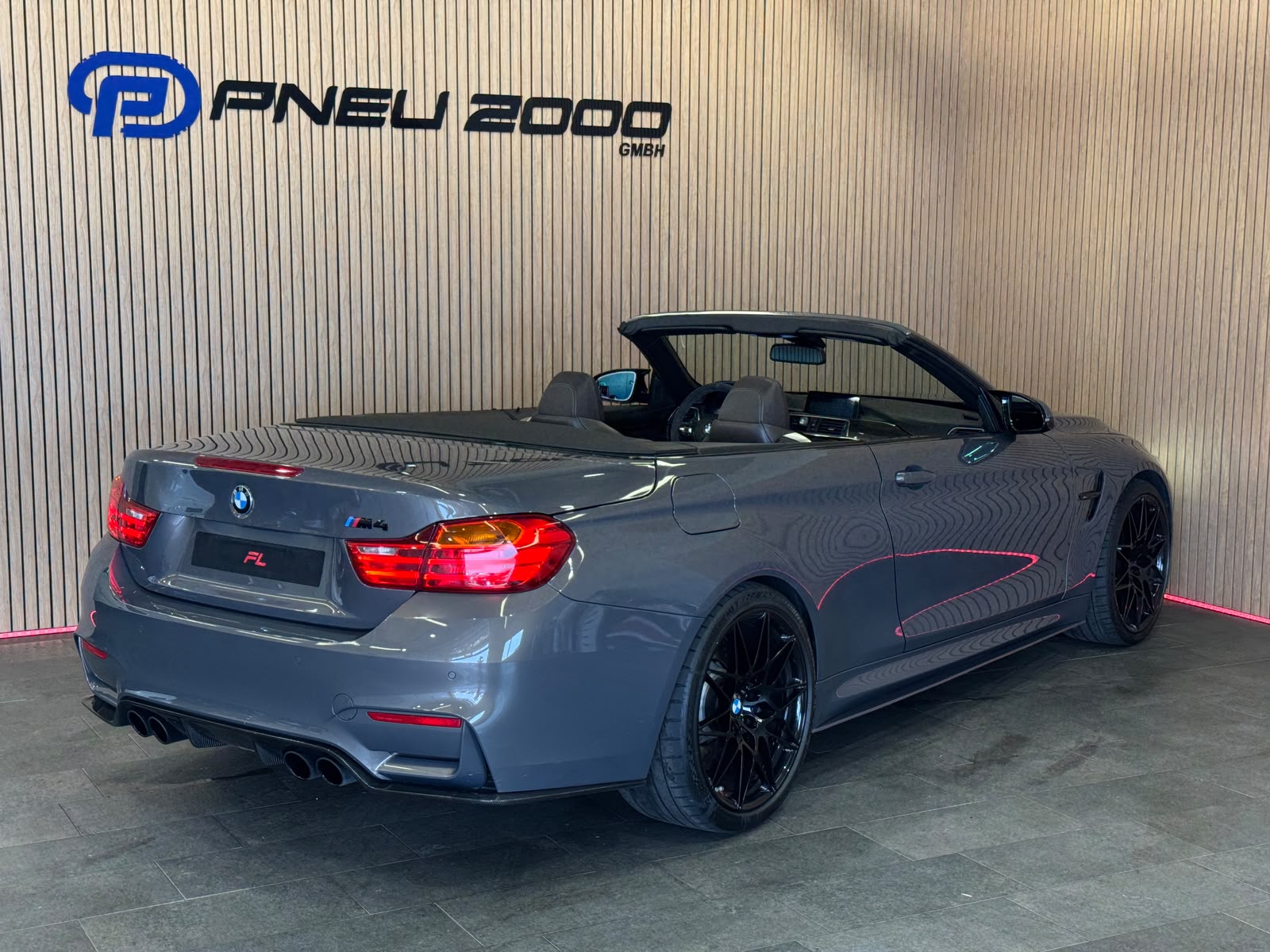 BMW M4 Cabriolet Competition-image-11