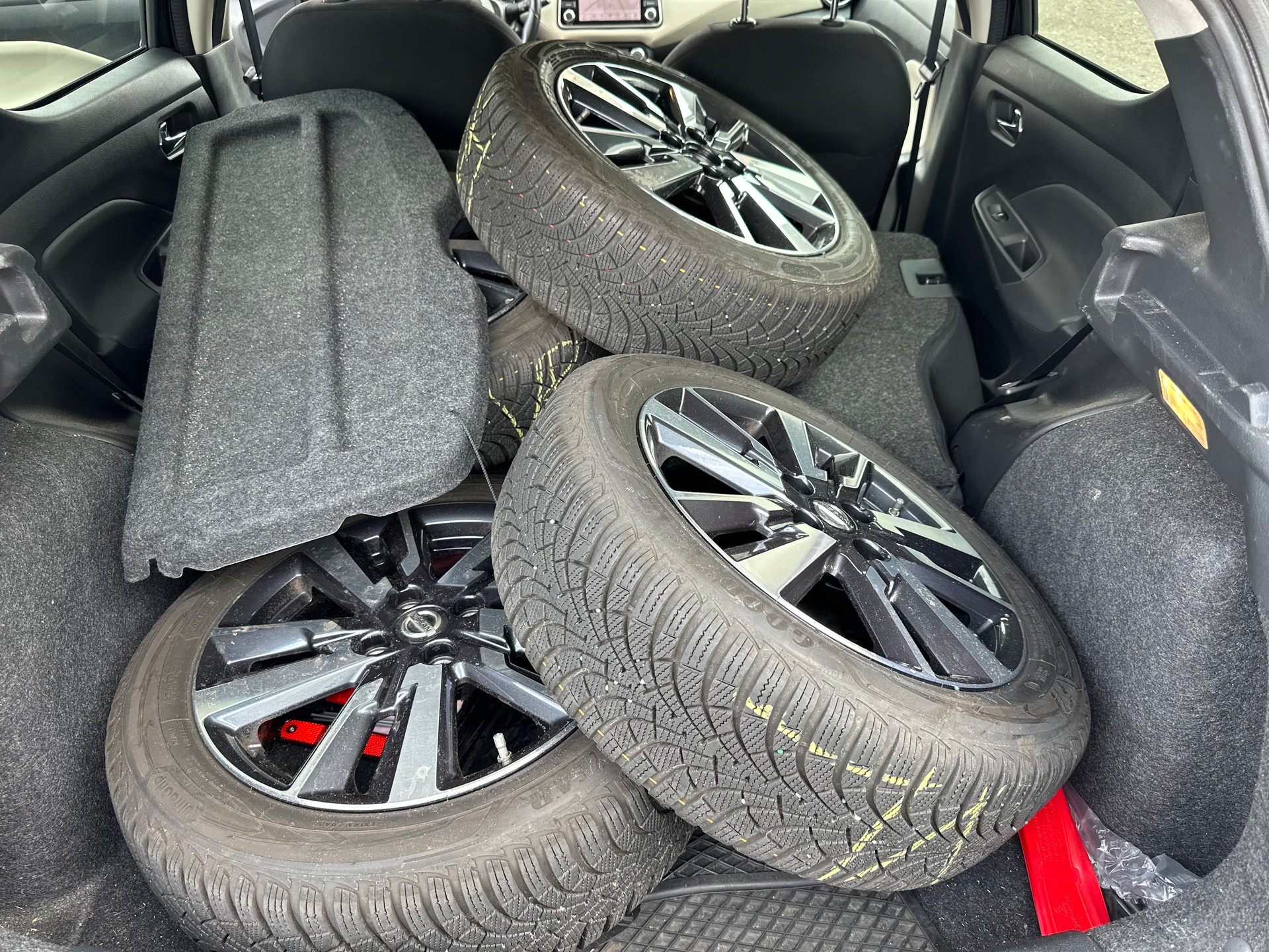 NISSAN Micra IG-T tekna Xtronic-image-14