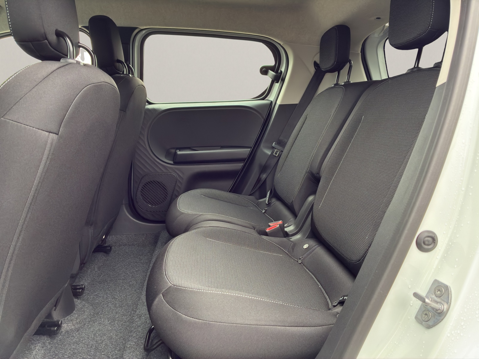 RENAULT Twingo E-Tech Urban Range evolution-image-9