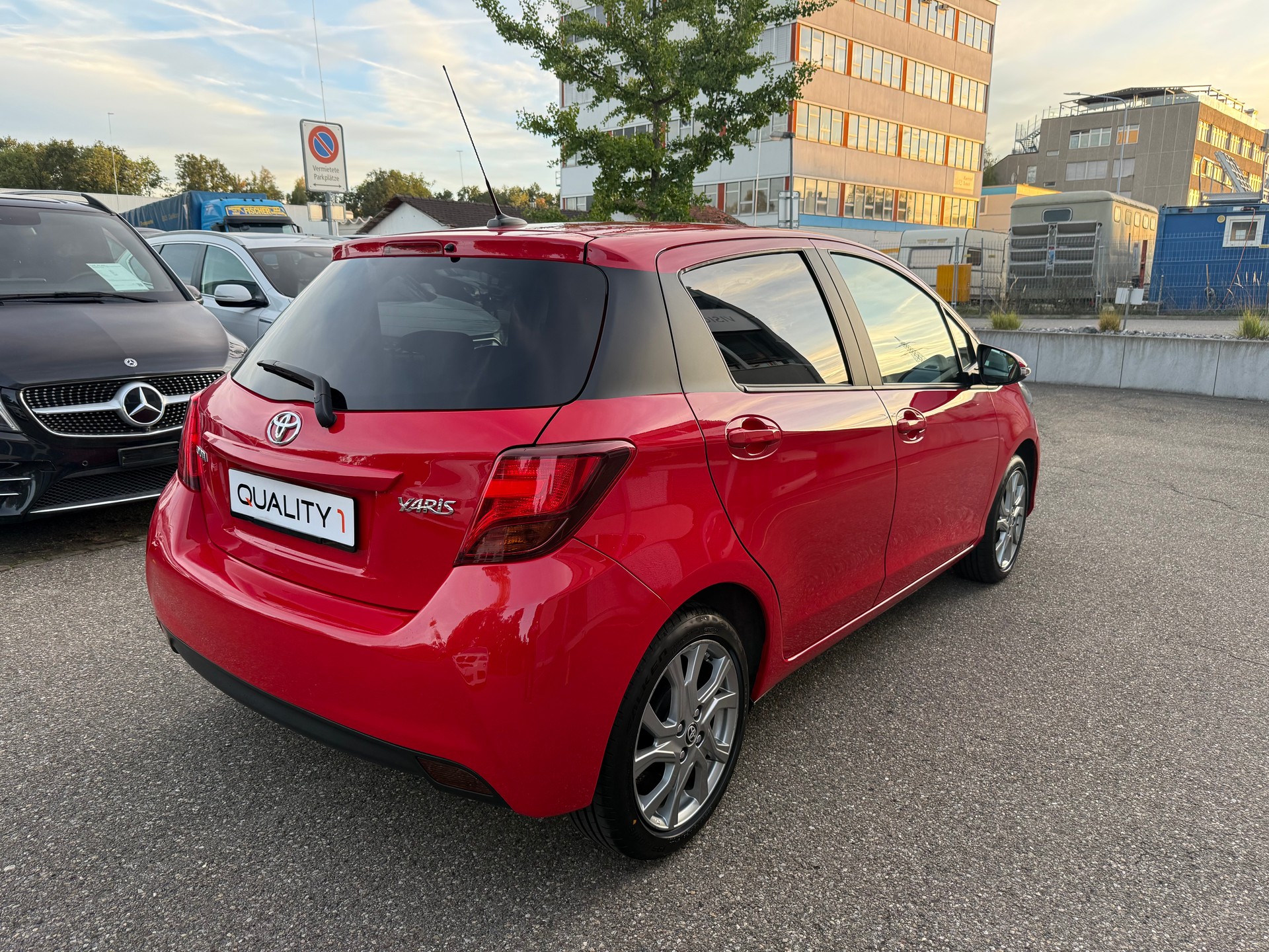 TOYOTA Yaris 1.33 Style Multidrive-image-3