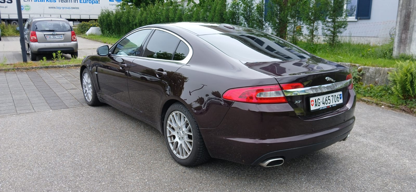JAGUAR 3.0 V6 D Luxury-image-2