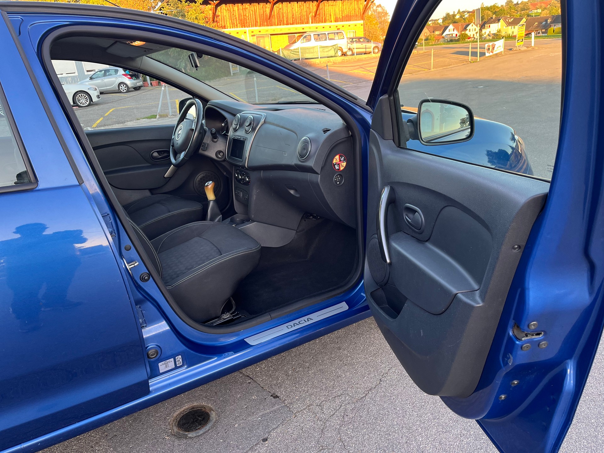 DACIA Sandero Tce 90 Lauréate-image-10